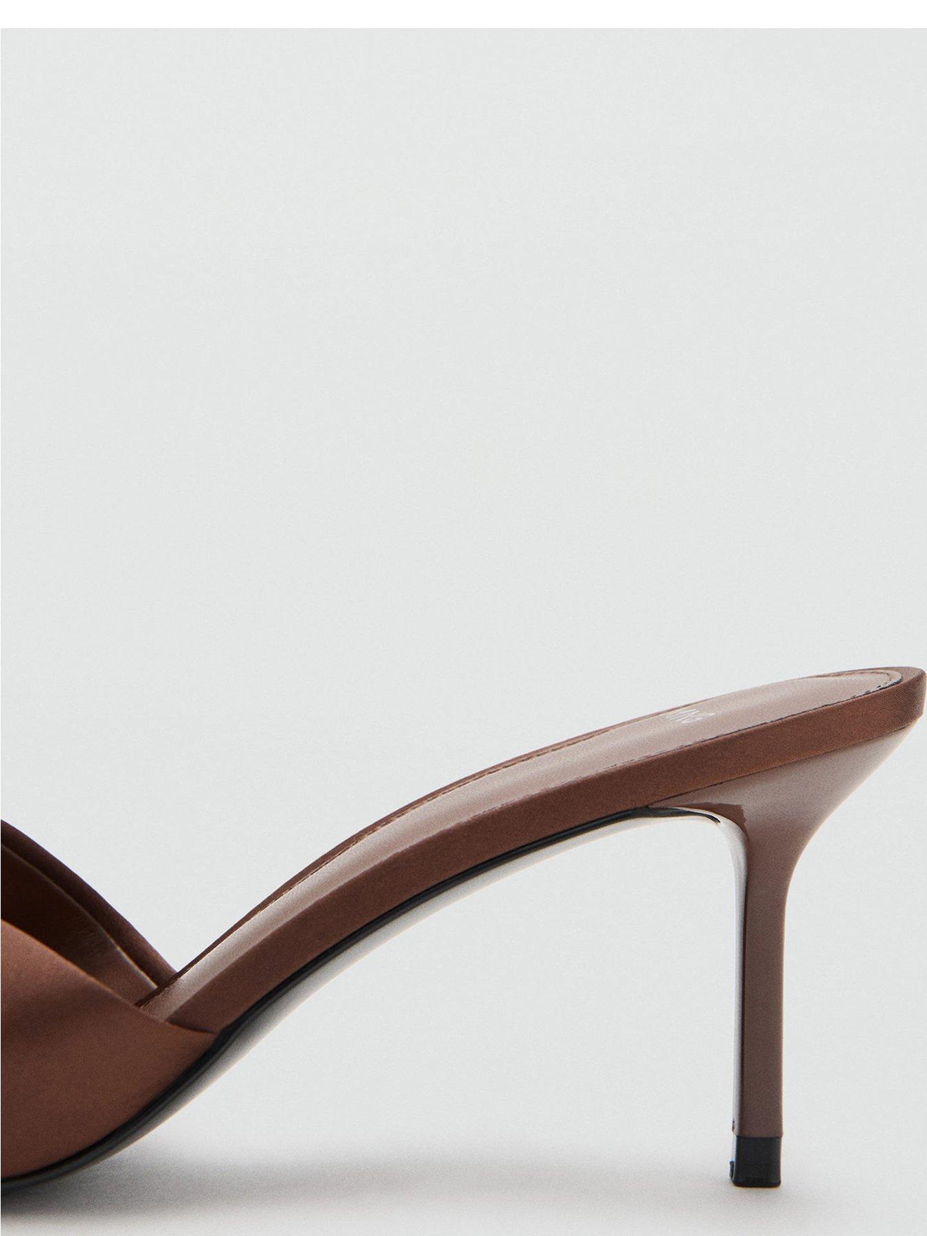 mango-satin-finish-sandals-with-bow-brownoutfit