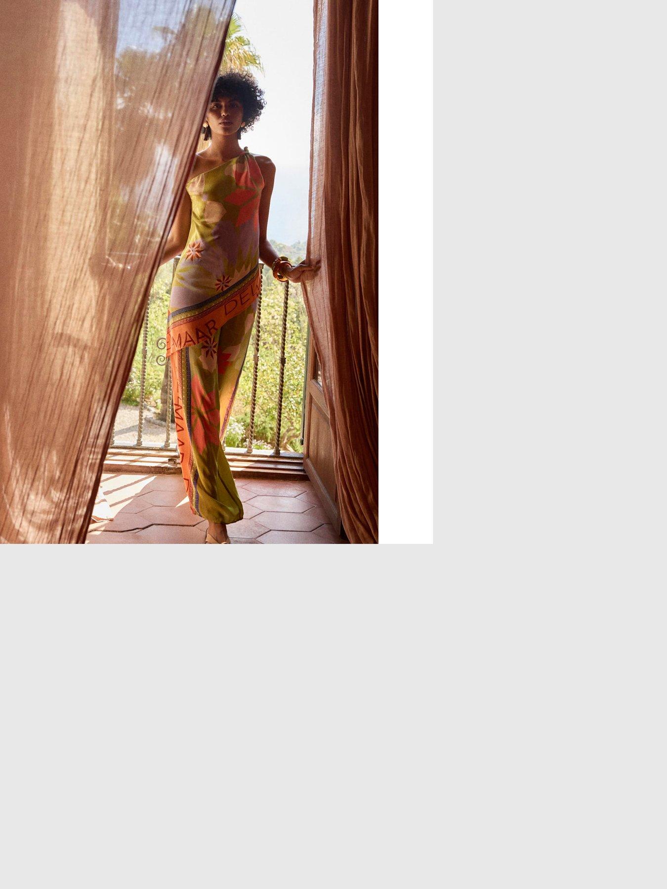 Image 3 of 5 of River Island Del Mar Asym Placed Print Co-ord Top - Green