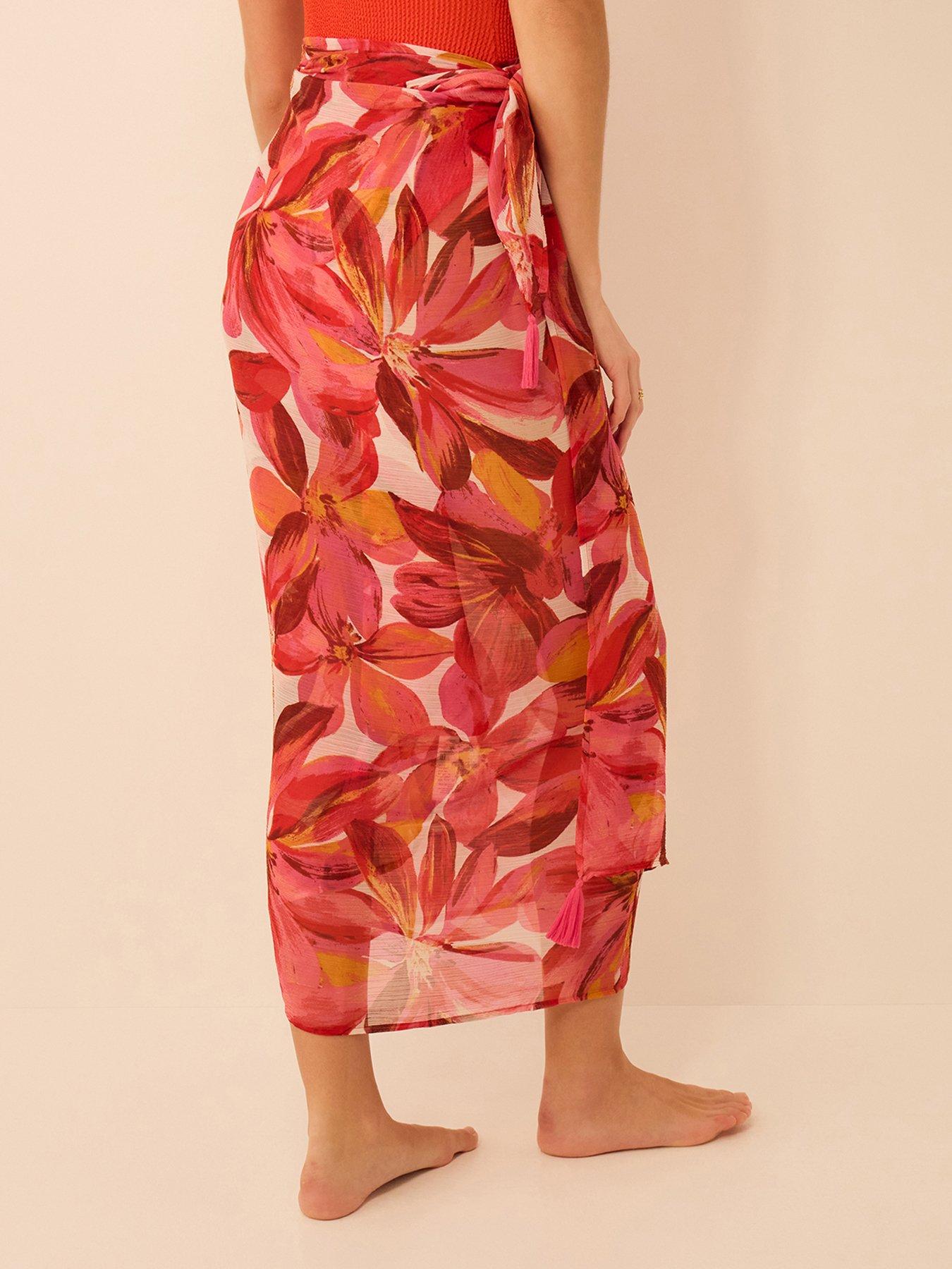 Image 2 of 5 of Accessorize Floral Print Sarong