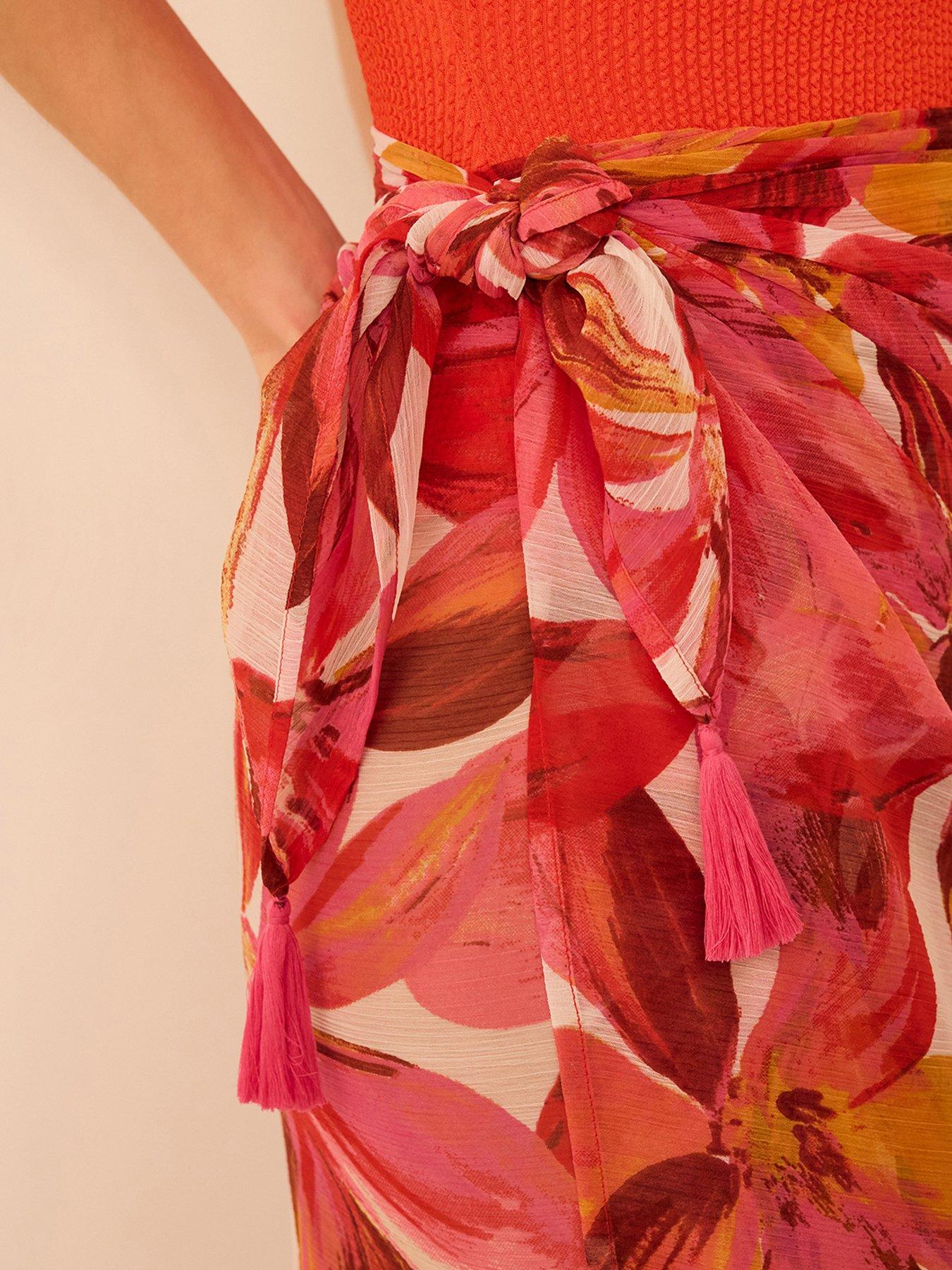 Image 5 of 5 of Accessorize Floral Print Sarong