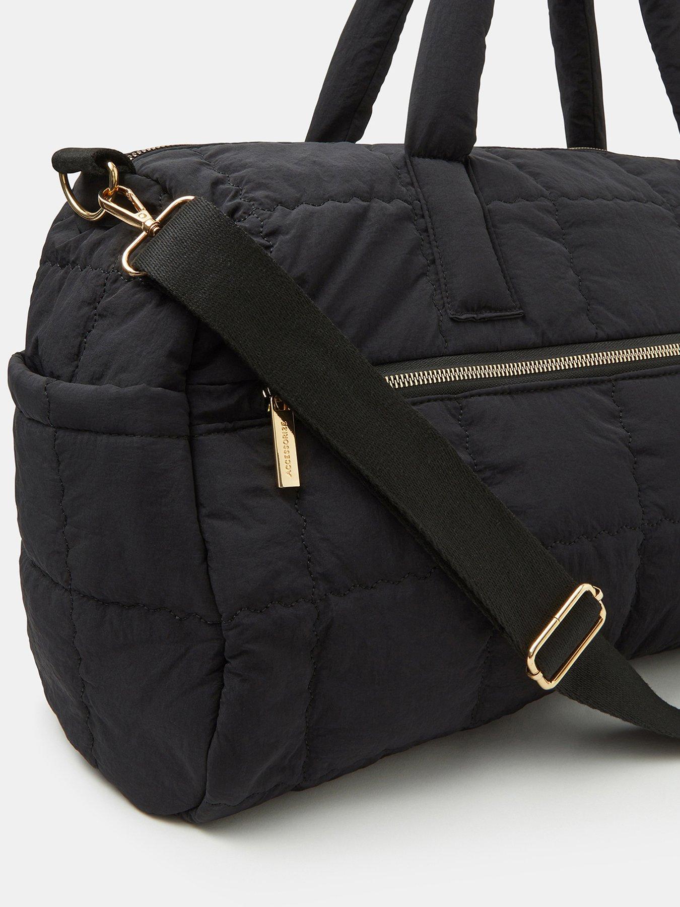 Image 4 of 5 of Accessorize Quilted Weekender Bag