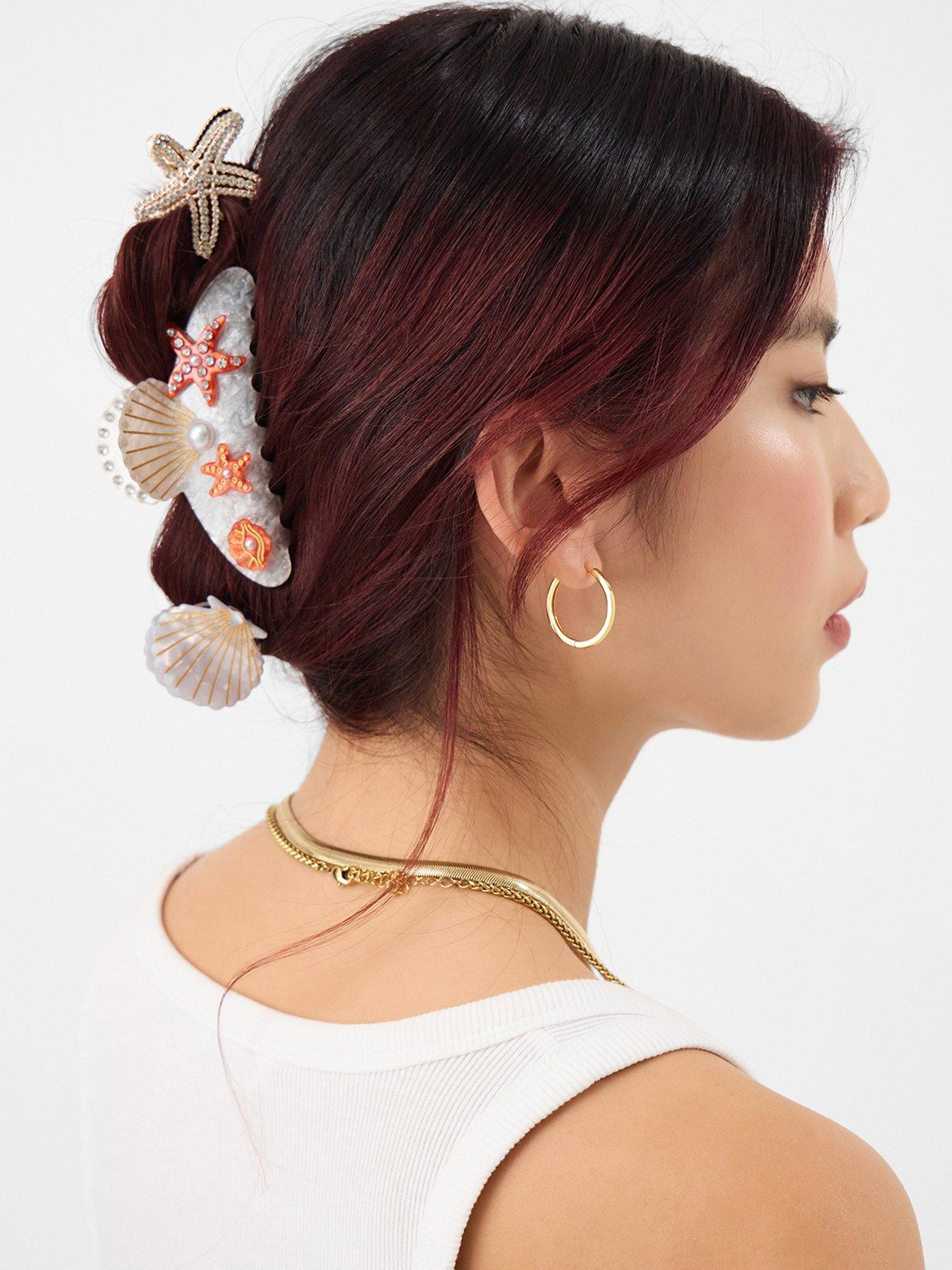 Image 2 of 3 of Accessorize 3-pack Starfish &amp; Shell Claw Clips