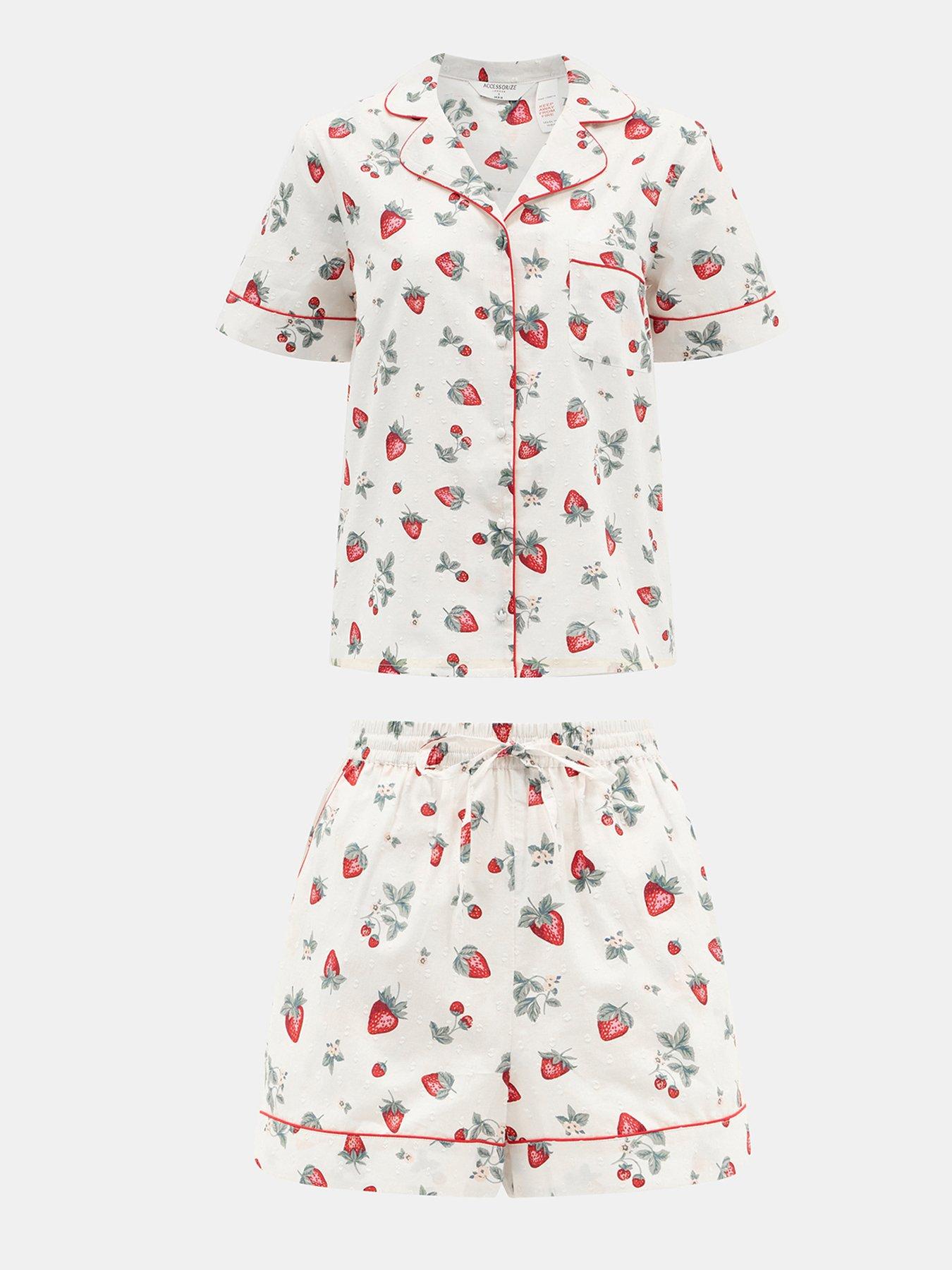 accessorize-strawberry-print-short-pyjama-setoutfit