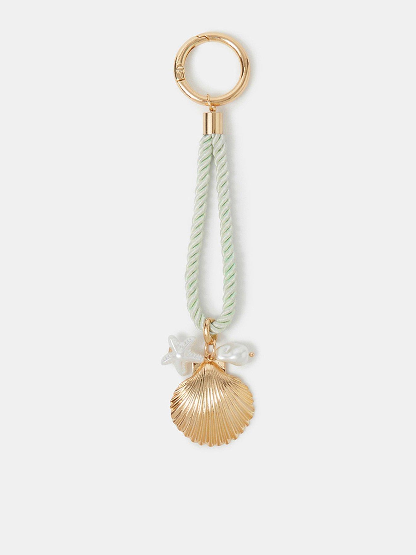 accessorize-shell-rope-bag-charmfront