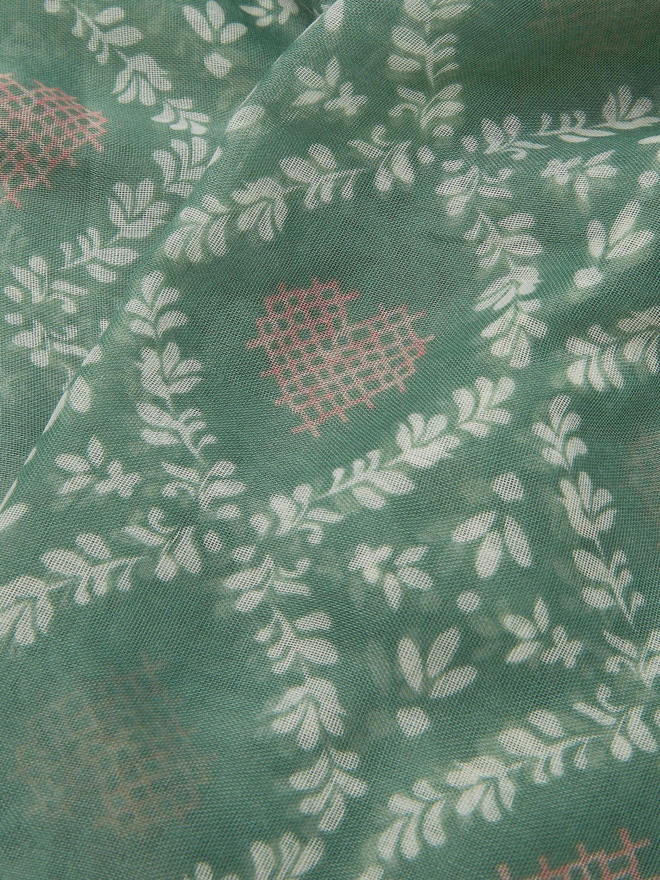 accessorize-lightweight-cross-stitch-heart-print-scarfback