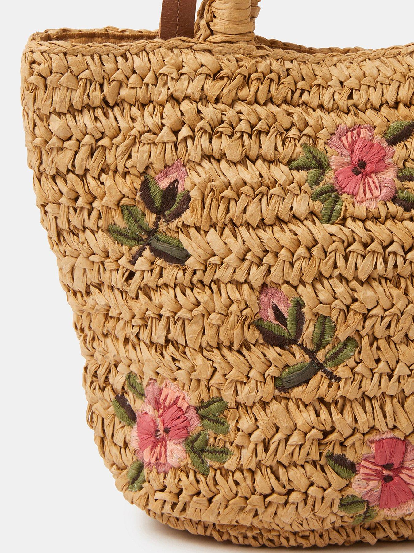 accessorize-floral-embroidered-raffia-bagoutfit