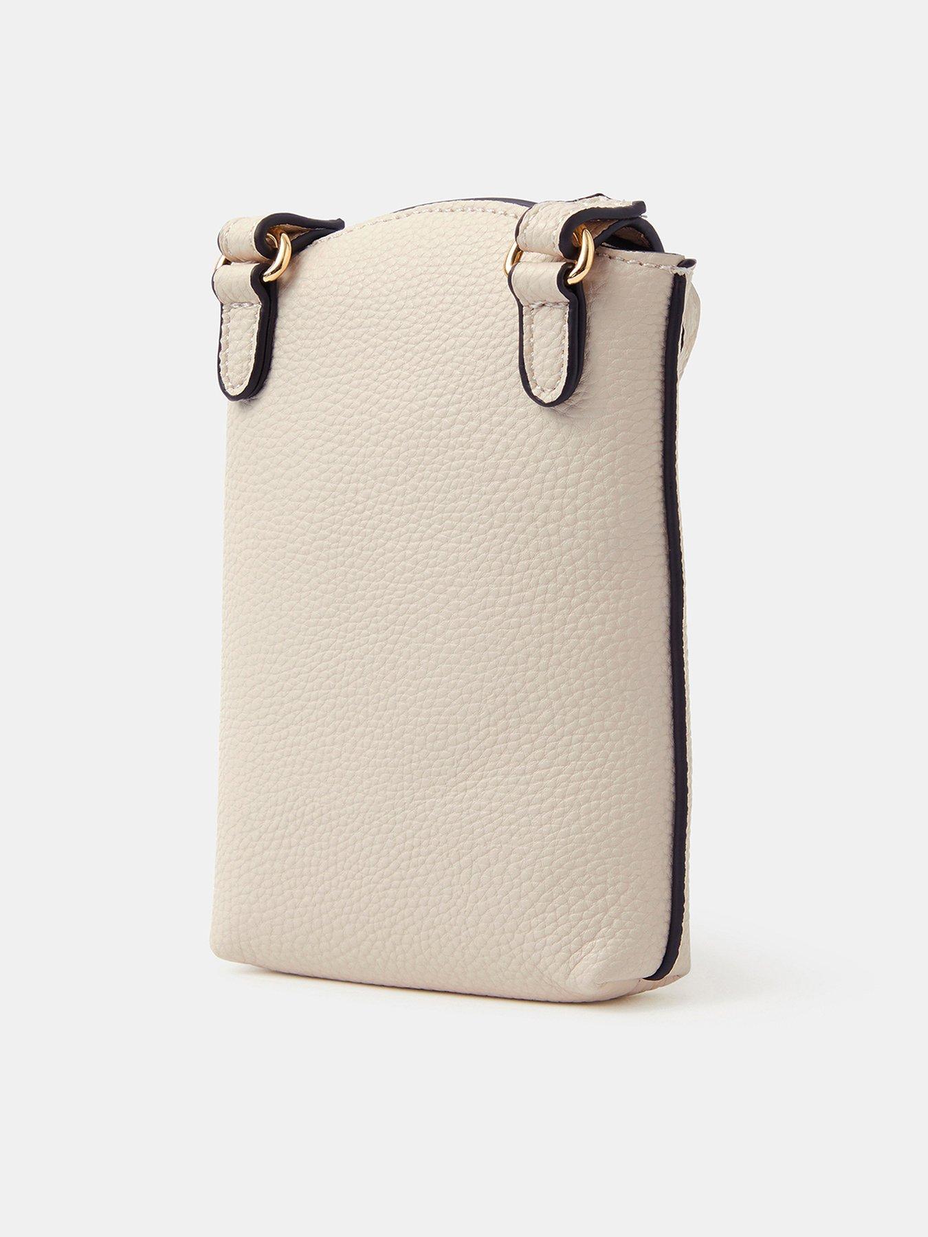 accessorize-pouch-phone-bagback