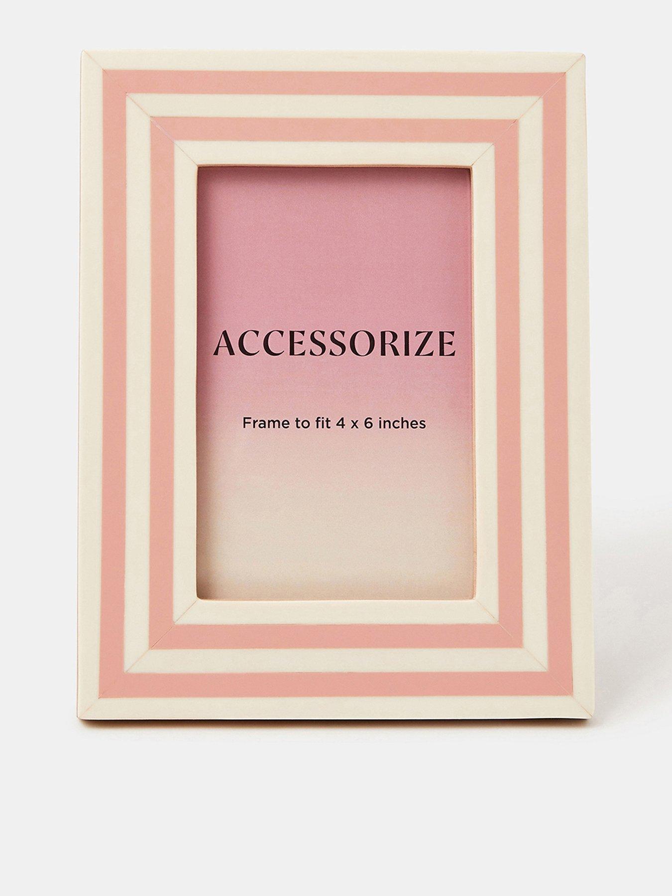 accessorize-stripe-photo-frame-4-x-6front