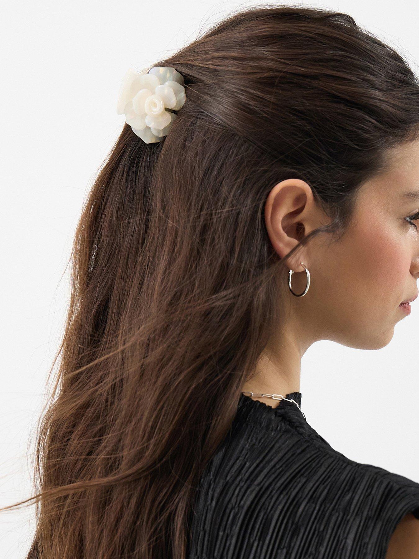 Image 2 of 3 of Accessorize Rose Claw Clip