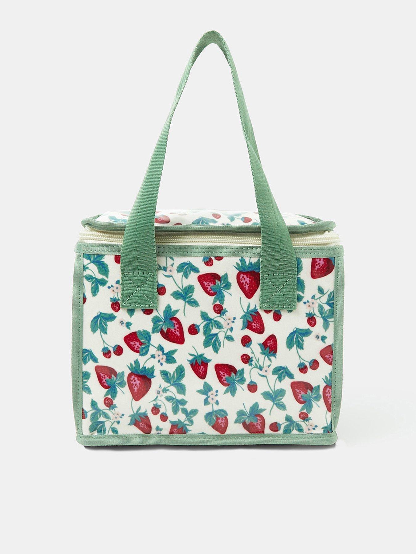 accessorize-strawberry-print-lunch-bagfront