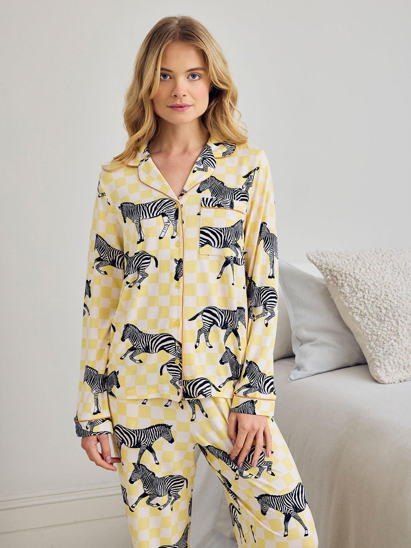 Image 3 of 5 of CHELSEA PEERS Zebra Checkerboard Print Long Pyjama Set