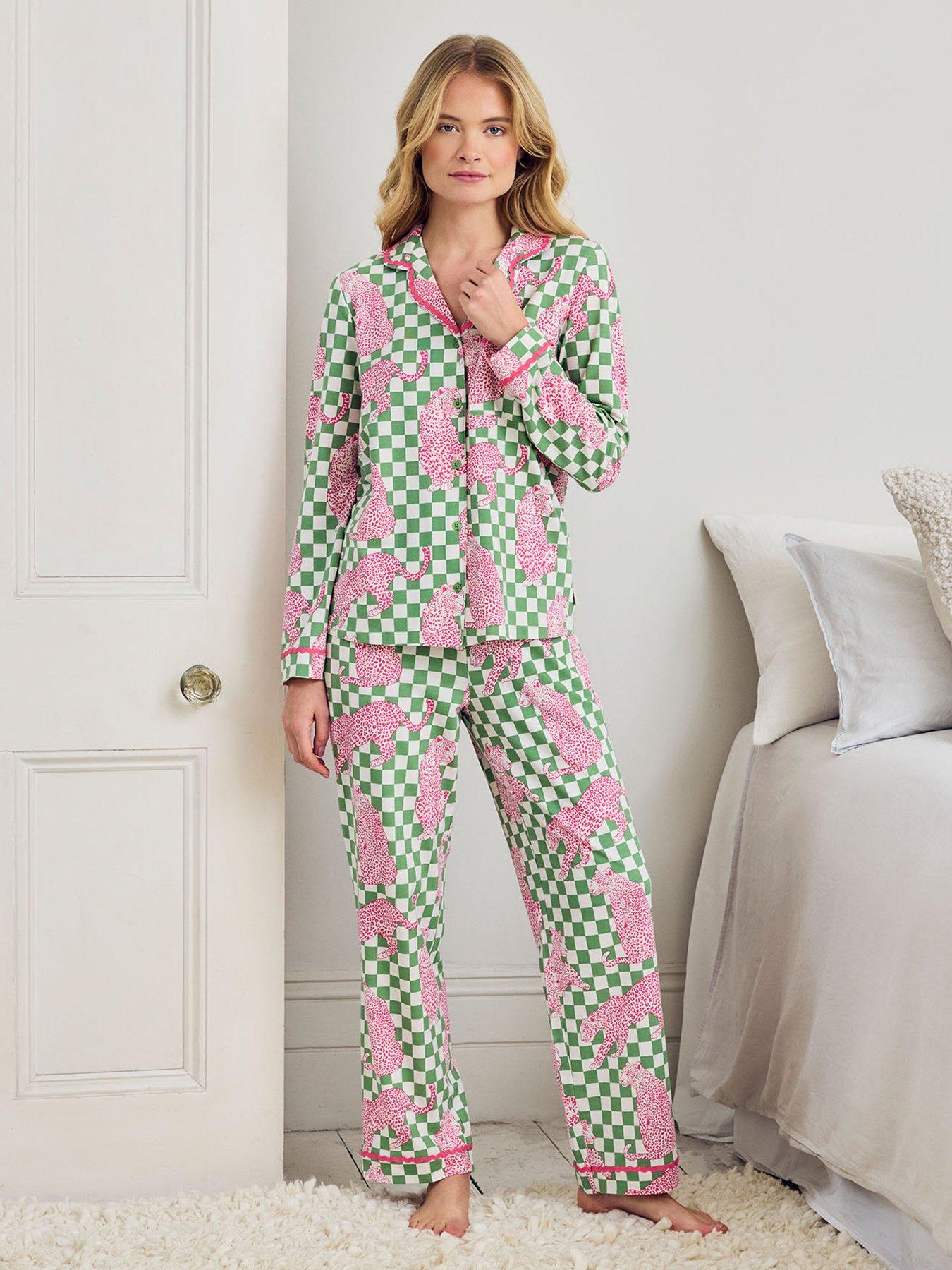 CHELSEA PEERS Chelsea Peers Organic Cotton Checkerboard Leopards Print Long Pyjama Set