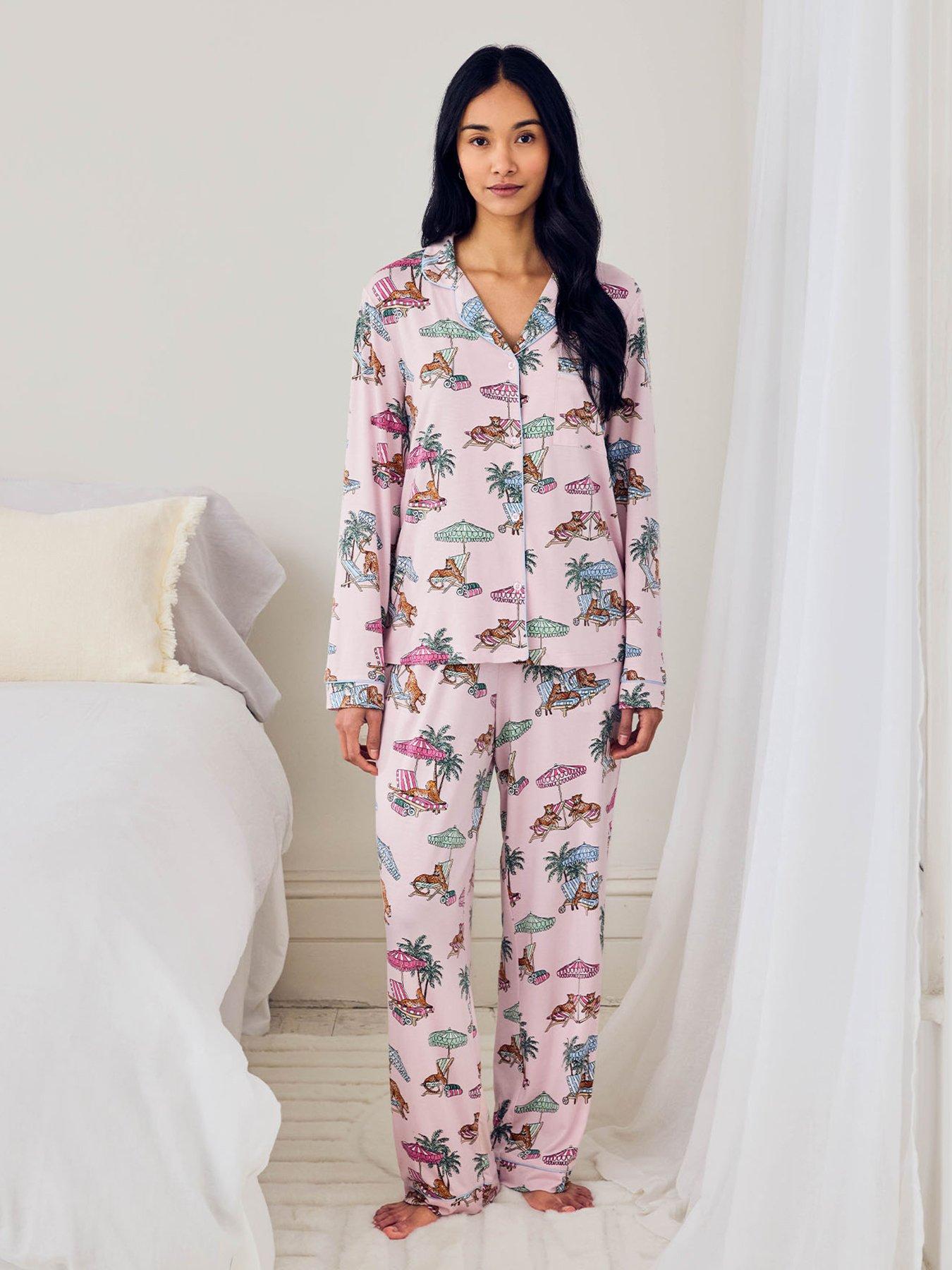 CHELSEA PEERS Chelsea Peers Tencel Modal Lounging Leopards Print Long Pyjama Set