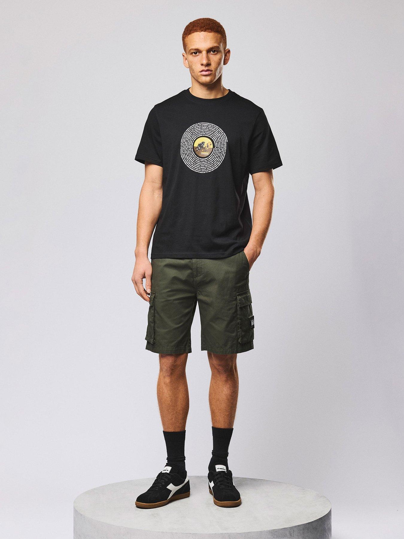 weekend-offender-weekend-offender-wansdown-graphic-short-sleeve-t-shirt-blackstillFront