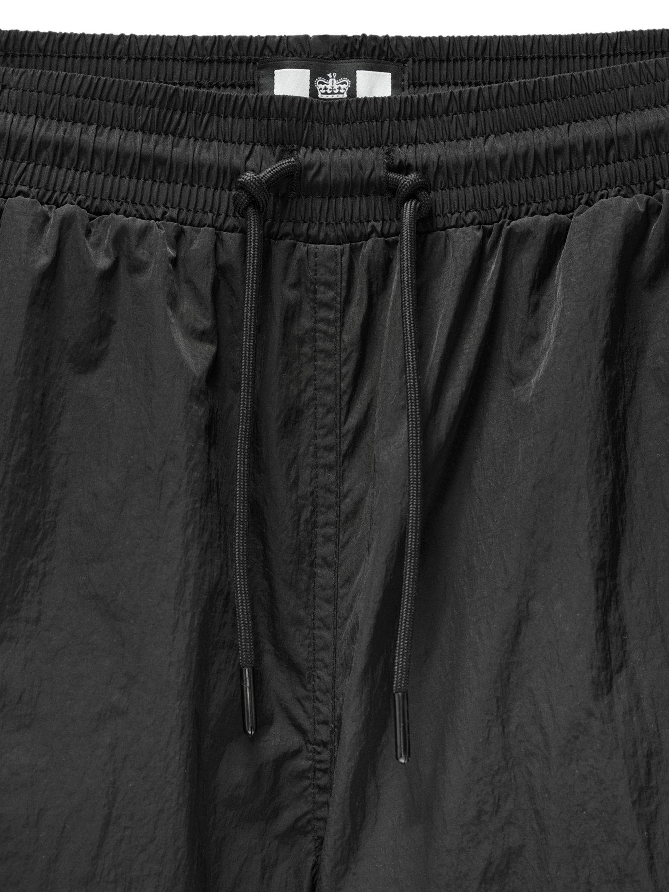 Image 5 of 6 of Weekend Offender Weekend Offender Stacks Sweat Shorts - Black