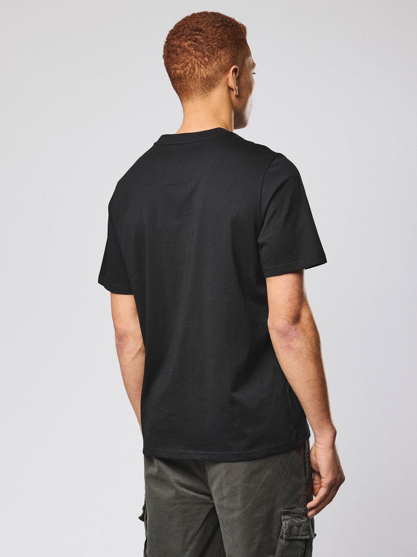 Image 3 of 5 of Weekend Offender Weekend Offender Brooklands Classic Badge T-shirt - Black