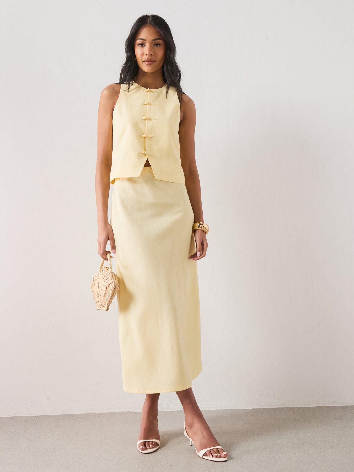 Image 3 of 6 of Mango Linen Toggle Co-ord Waistcoat - Yellow