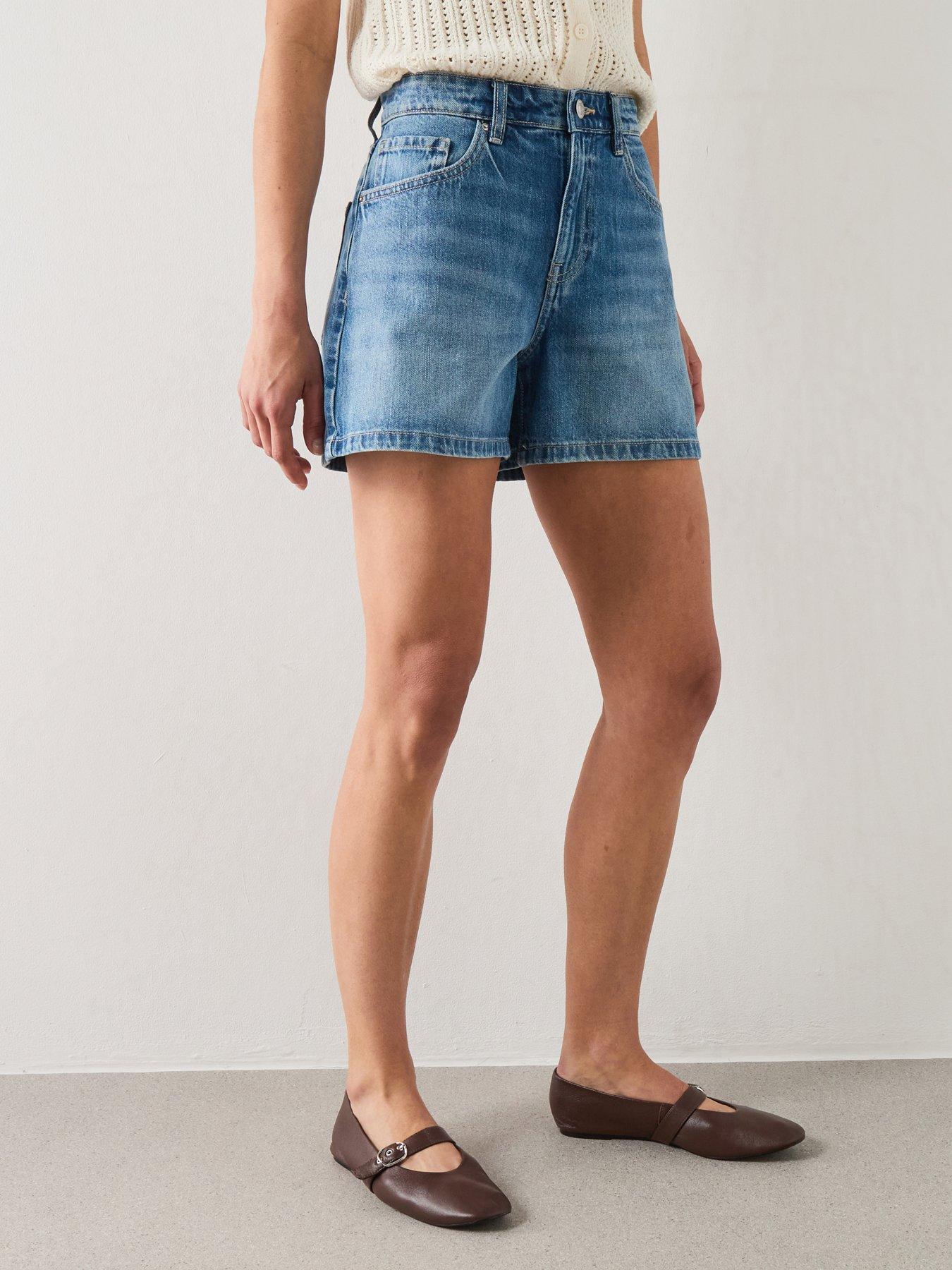 mango-straight-mid-rise-denim-shorts-bluefront