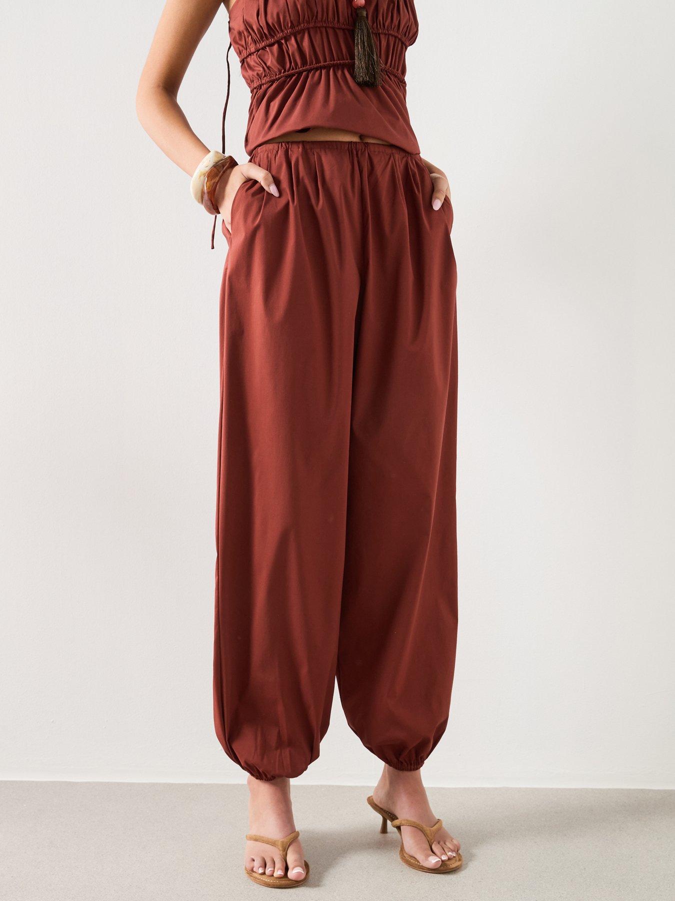 Image 1 of 6 of Mango Balloon-style Trousers With Elasticated Waist - Brown