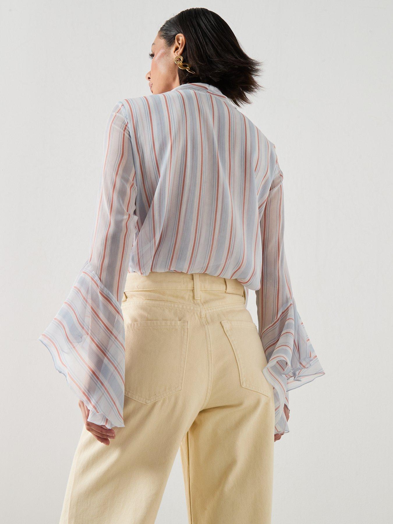 Image 5 of 6 of Mango Embroidered Cut-out Straight Jeans - Vanilla