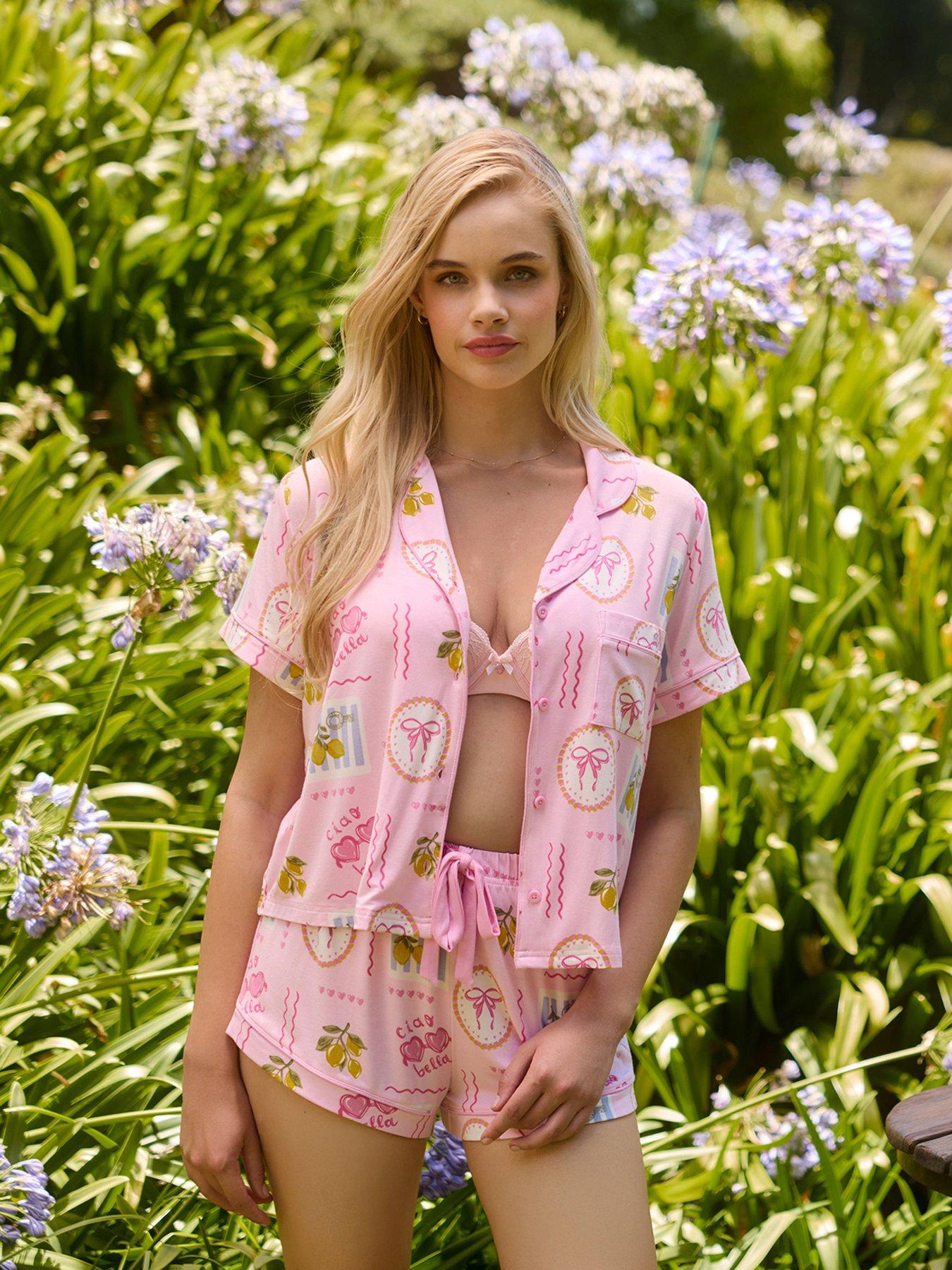 boux-avenue-postcard-modal-short-pyjama-set-pink