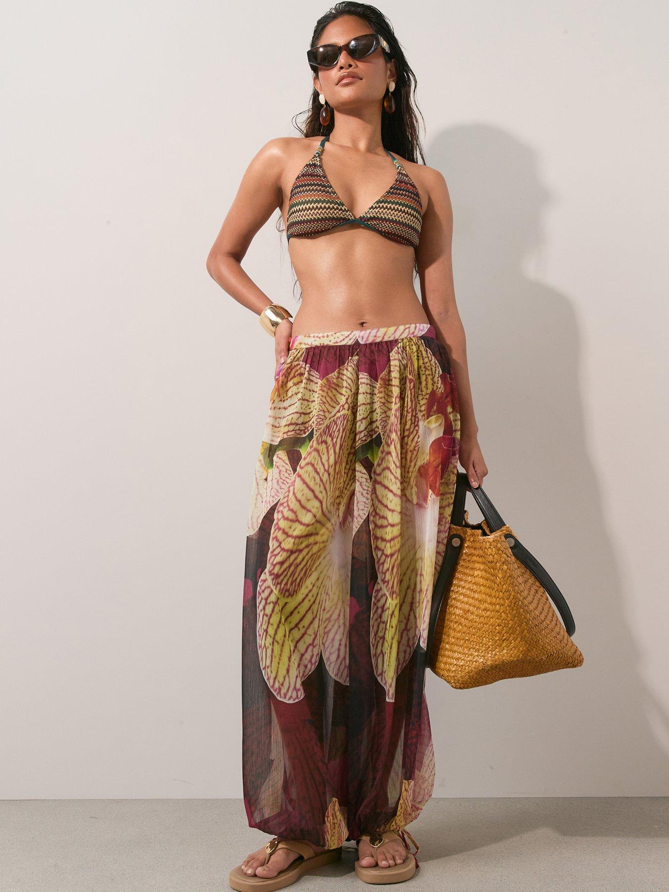 Image 1 of 6 of The Very Collection Floral Balloon Beach Trousers - Multi