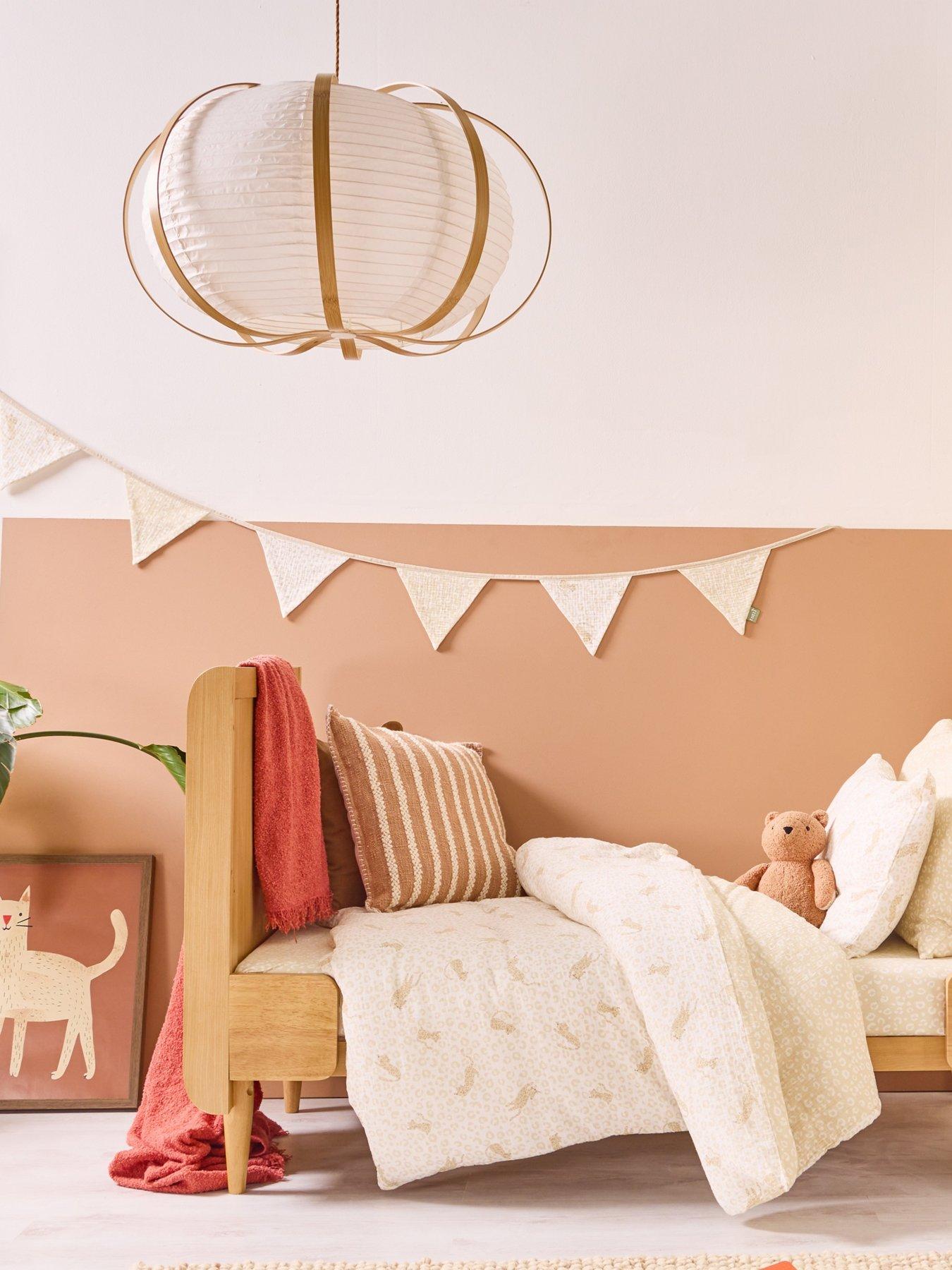Image 4 of 5 of Tutti Bambini Nursery Bunting - Love Cats