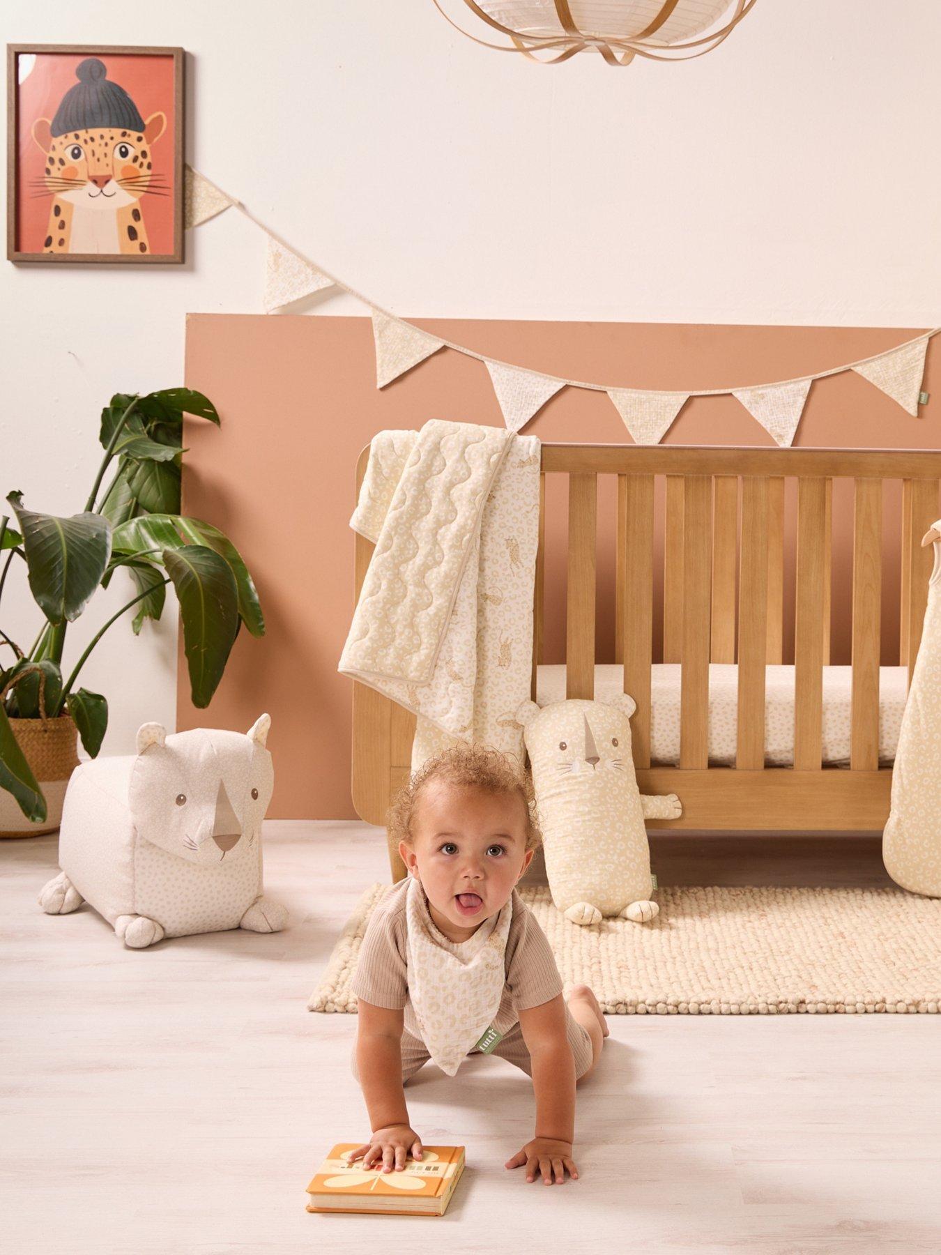 Image 5 of 5 of Tutti Bambini Nursery Bunting - Love Cats