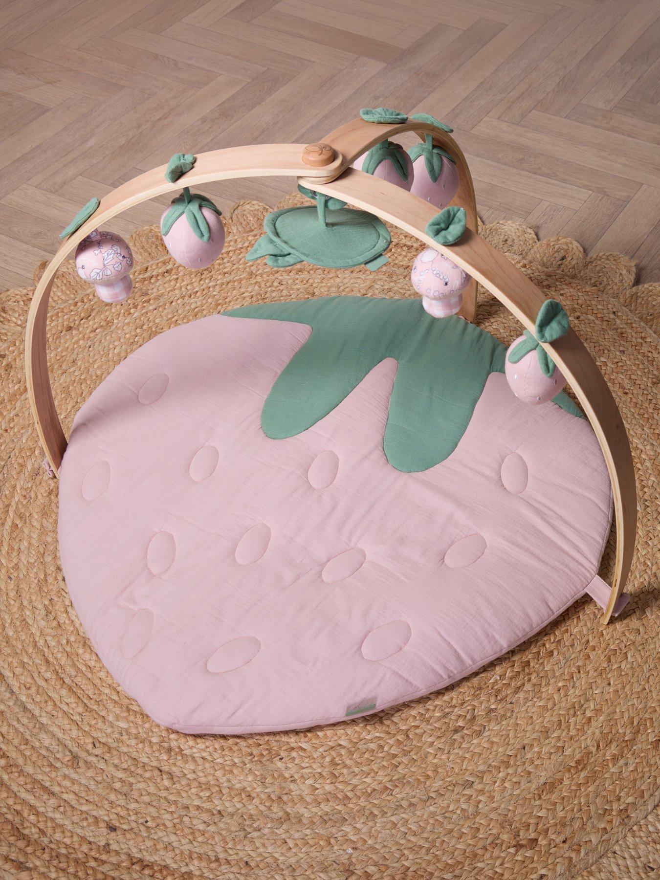 Image 3 of 7 of Tutti Bambini Luxury Wood & Muslin Playgym - Tiny Tails