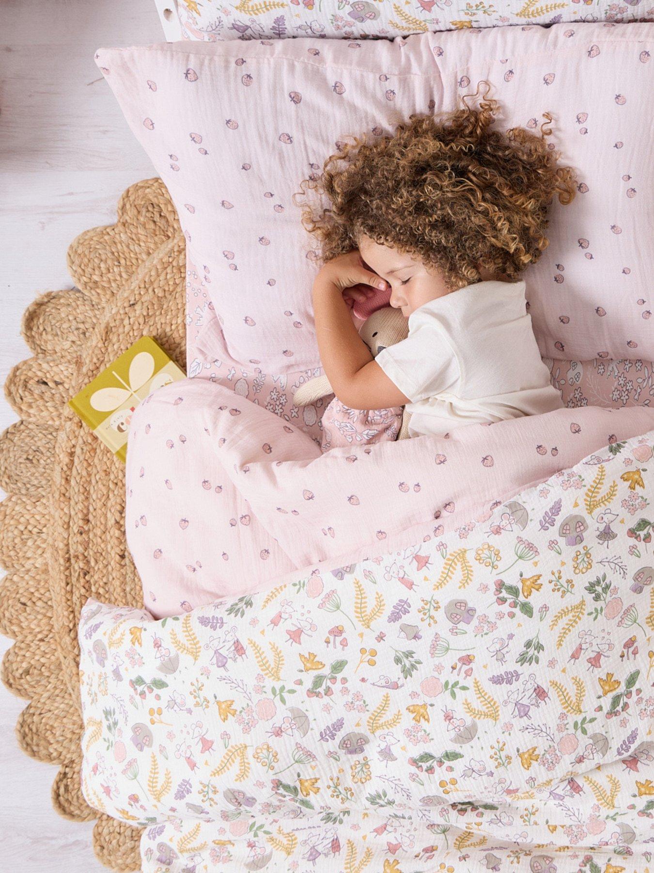 tutti-bambini-cot-bed-duvet-cover-pillowcase-set-tiny-tails