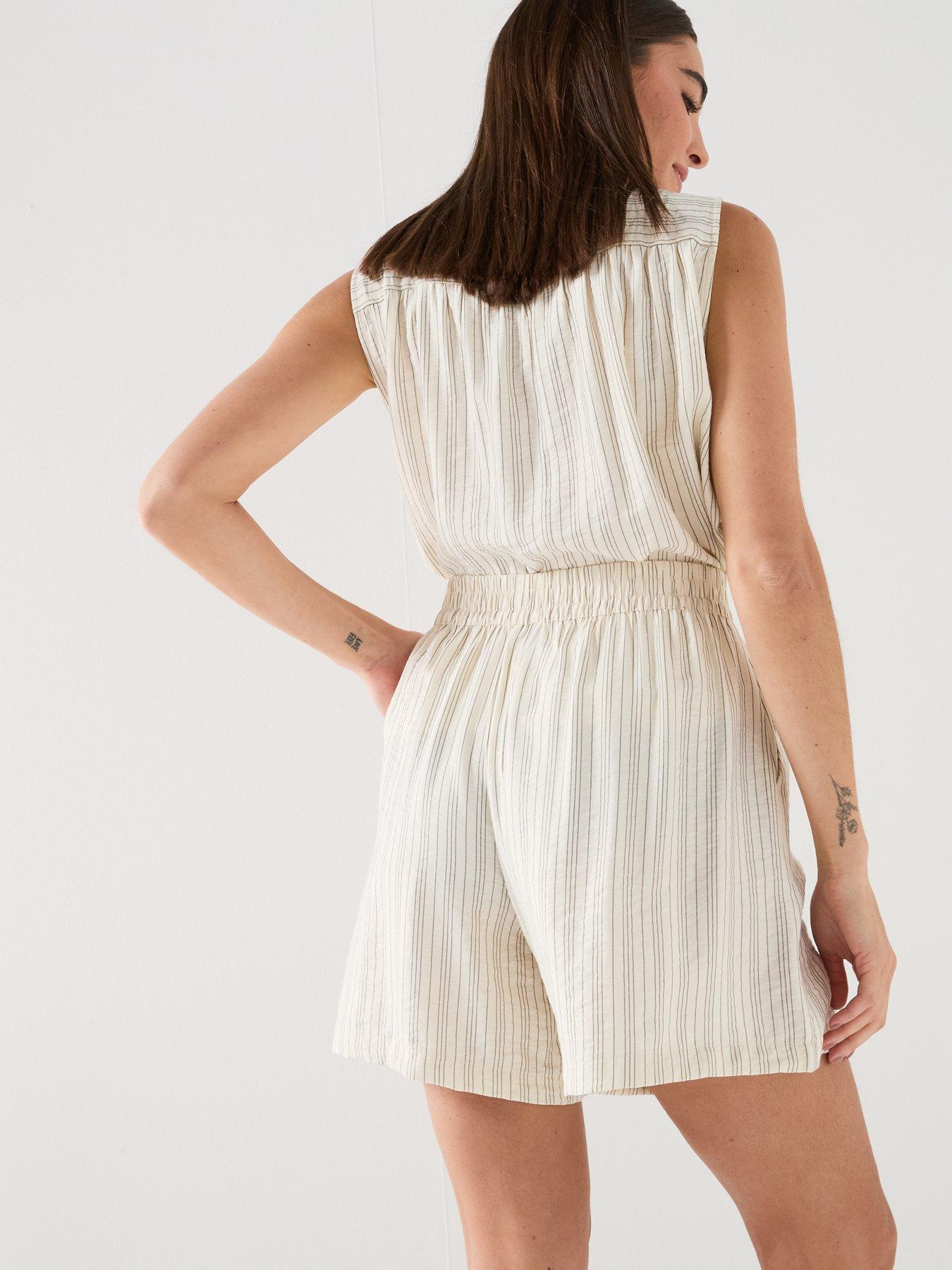 Image 6 of 6 of JDY Jdymeghan Mw Shorts Wvn - Cream