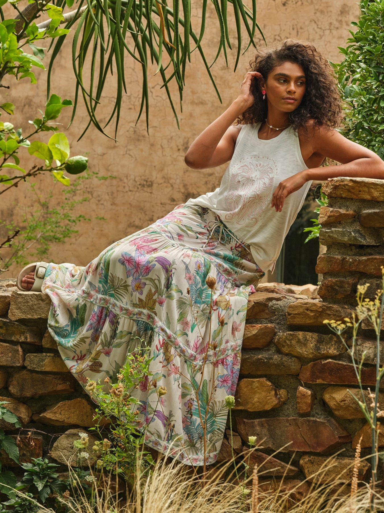 Image 1 of 7 of FatFace Jayla Tropical Maxi Skirt - Cream