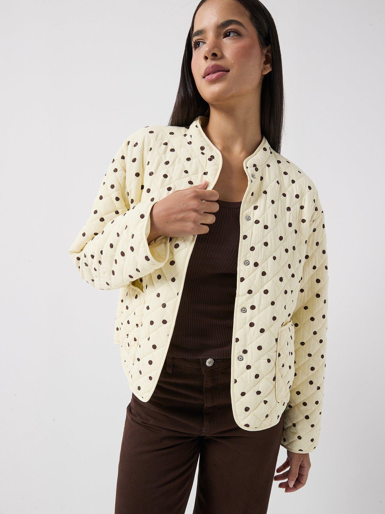 Image 1 of 6 of PIECES Pcrikke Quilted Jacket - Yellow
