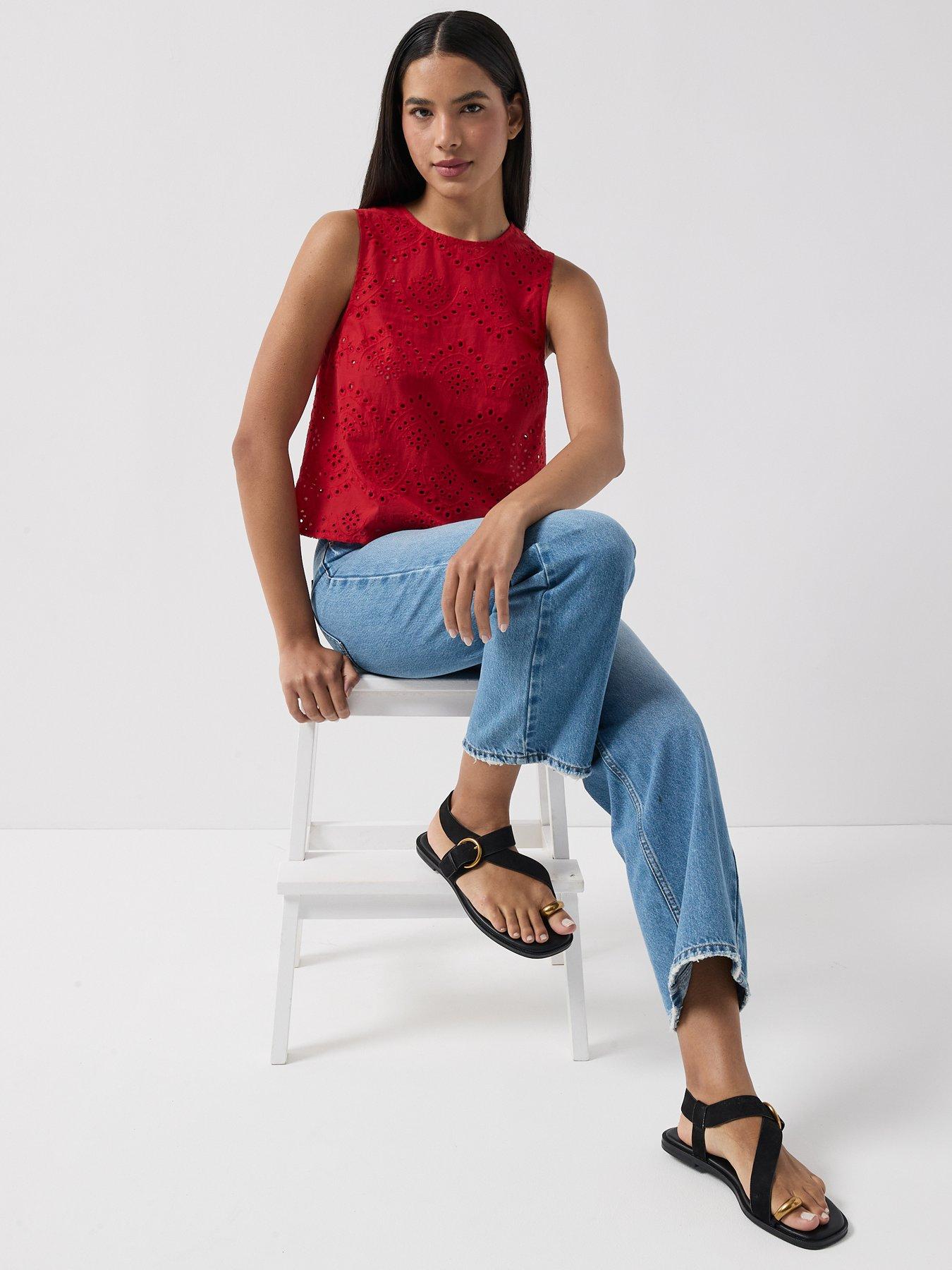 Image 2 of 5 of PIECES Pcvilde Sleeveless O-Neck Top - Red
