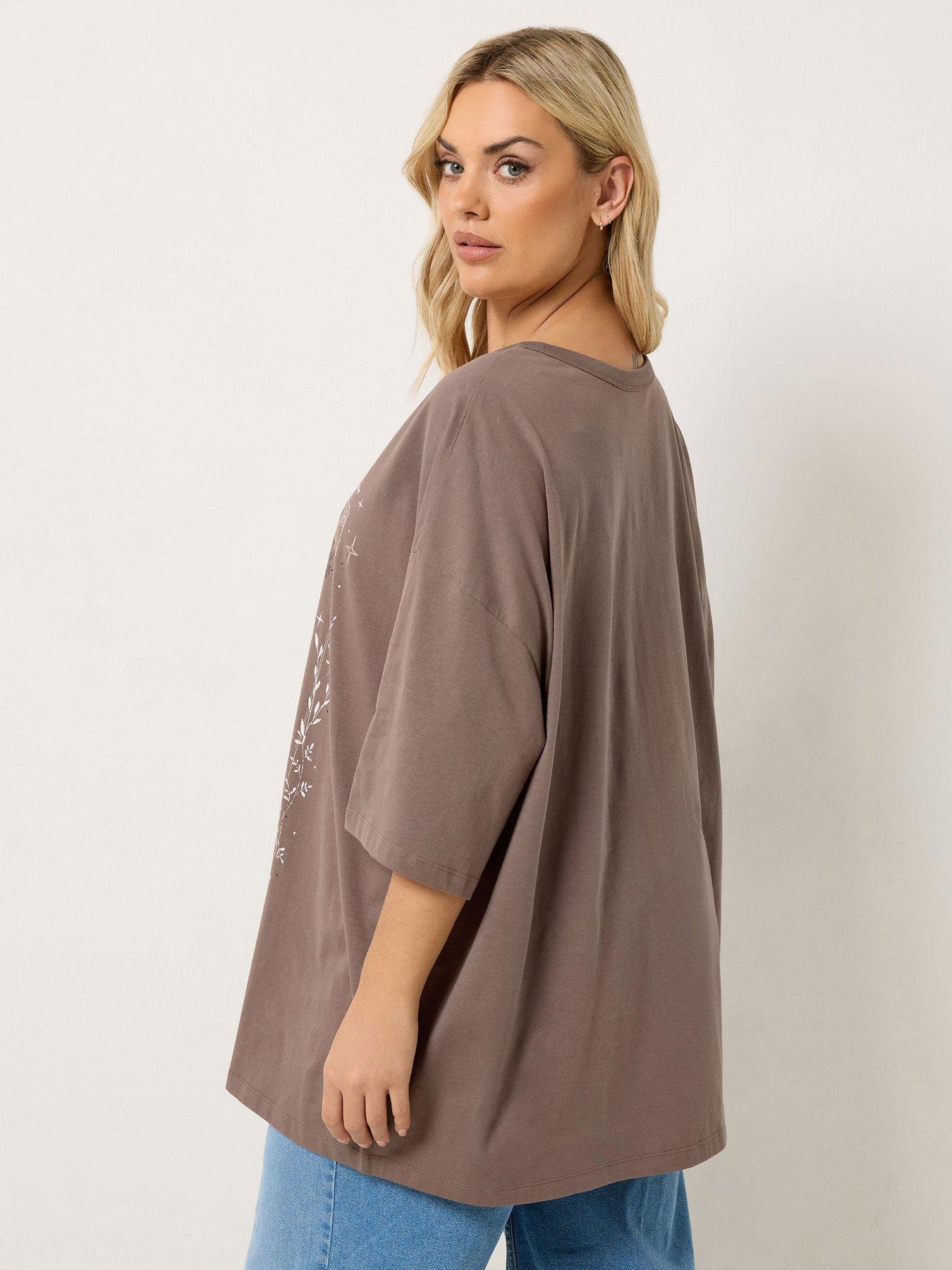 Image 2 of 5 of Yours Curve Placement Boxy T-Shirt - Brown