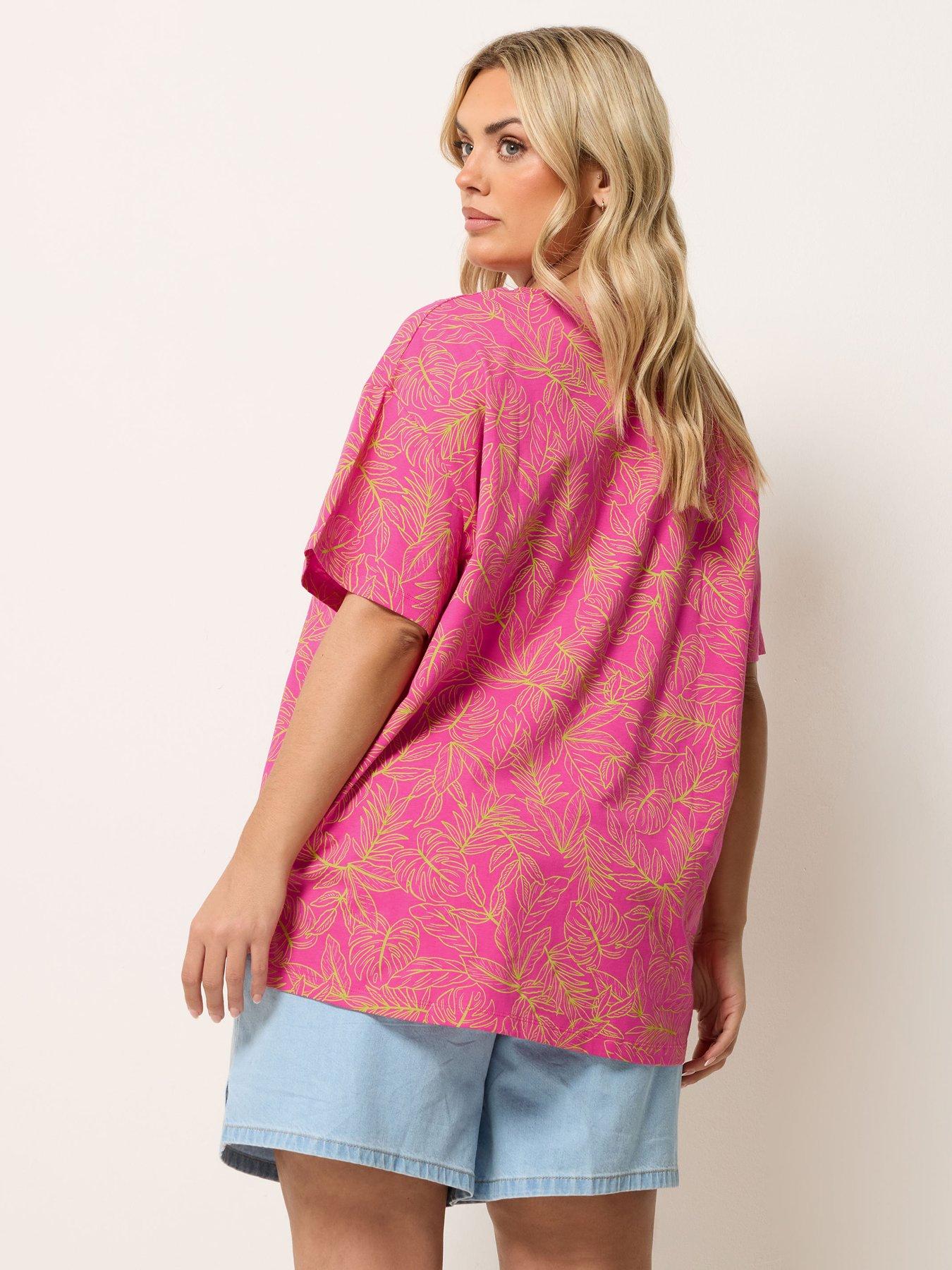 Image 2 of 5 of Yours Curve Leaf Print Boxy T-shirt