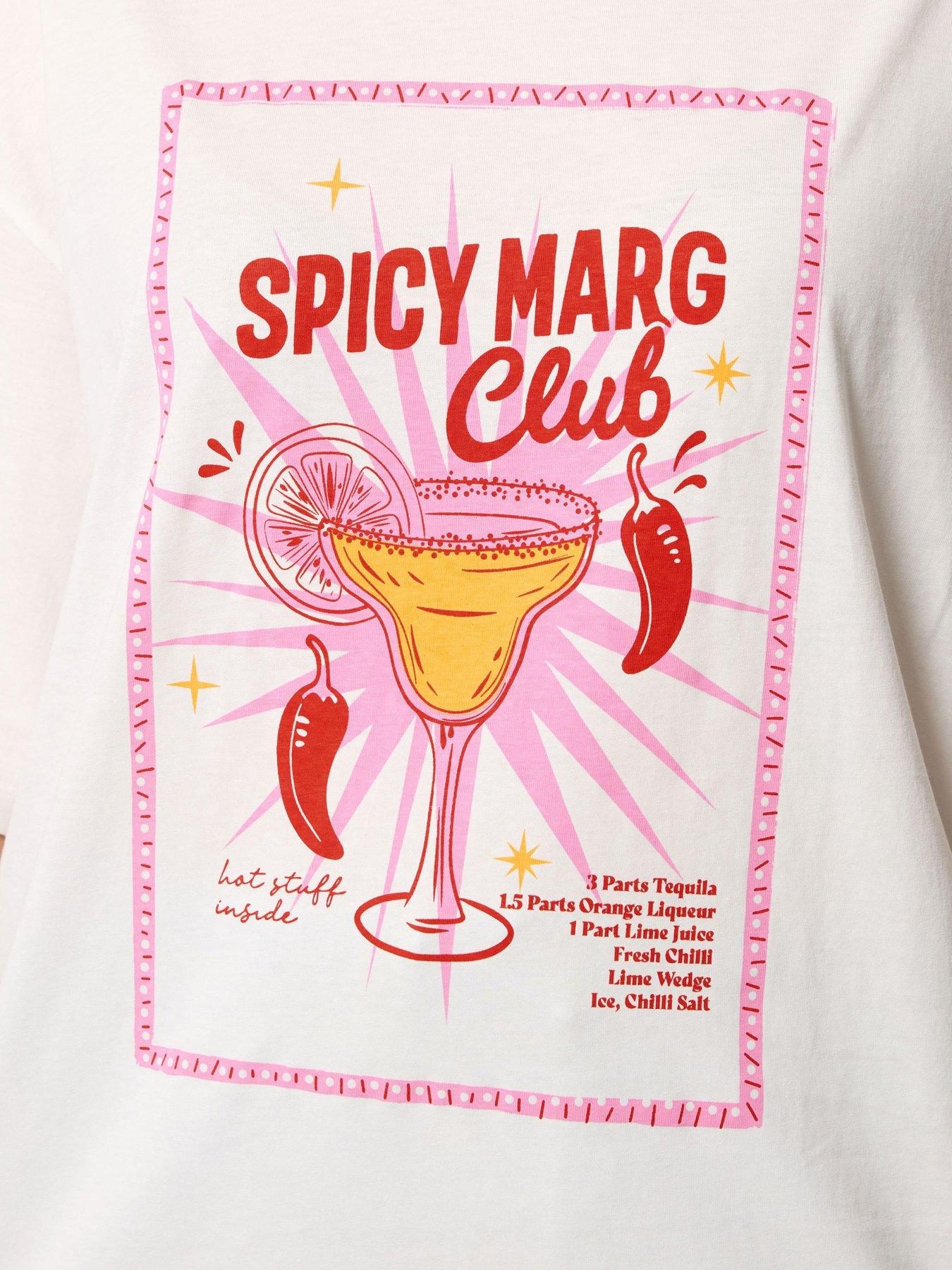 yours-curve-spicy-marg-placement-t-shirt-whiteoutfit