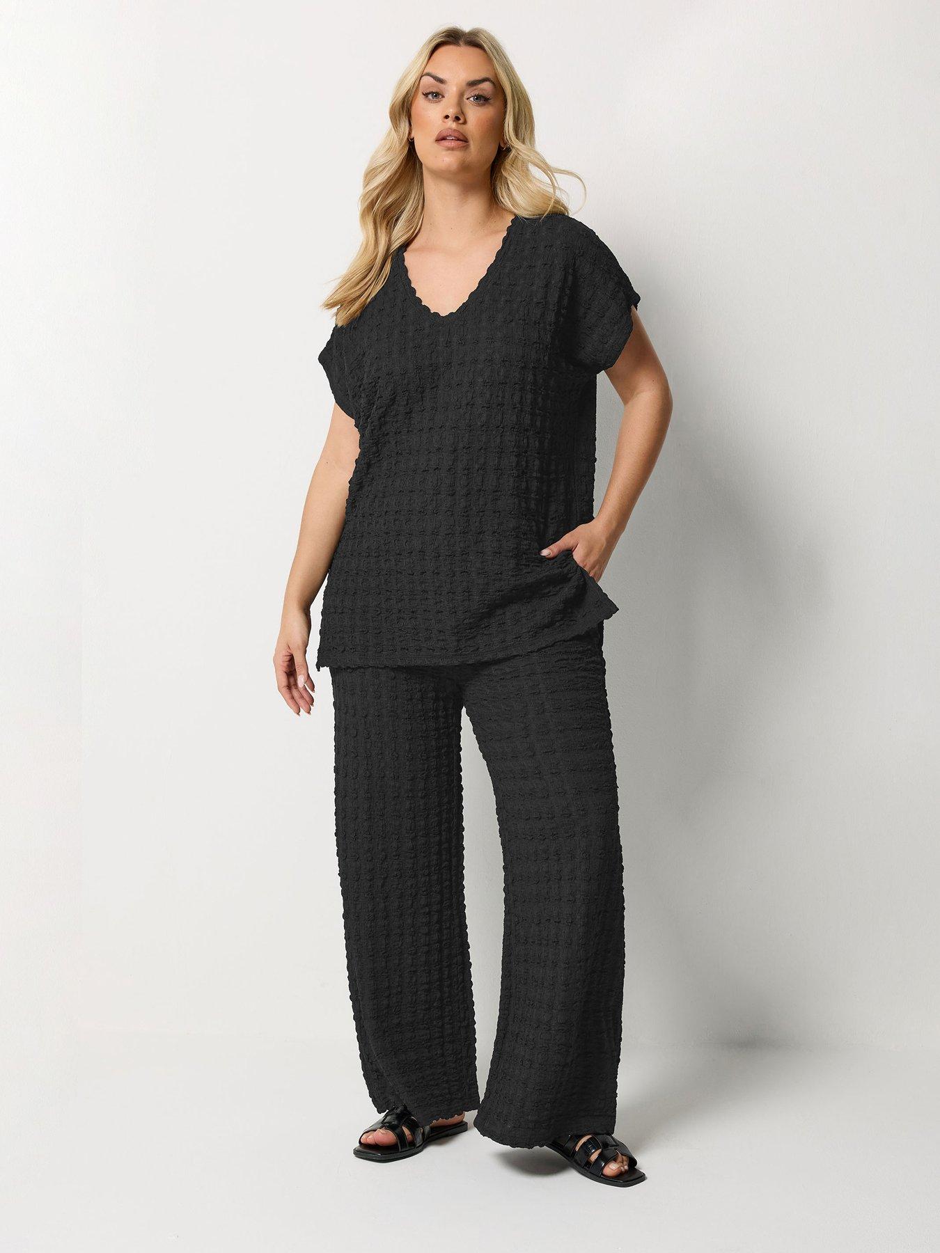 Image 1 of 4 of Yours Curve Bubble Top &amp; Trouser Set - Black
