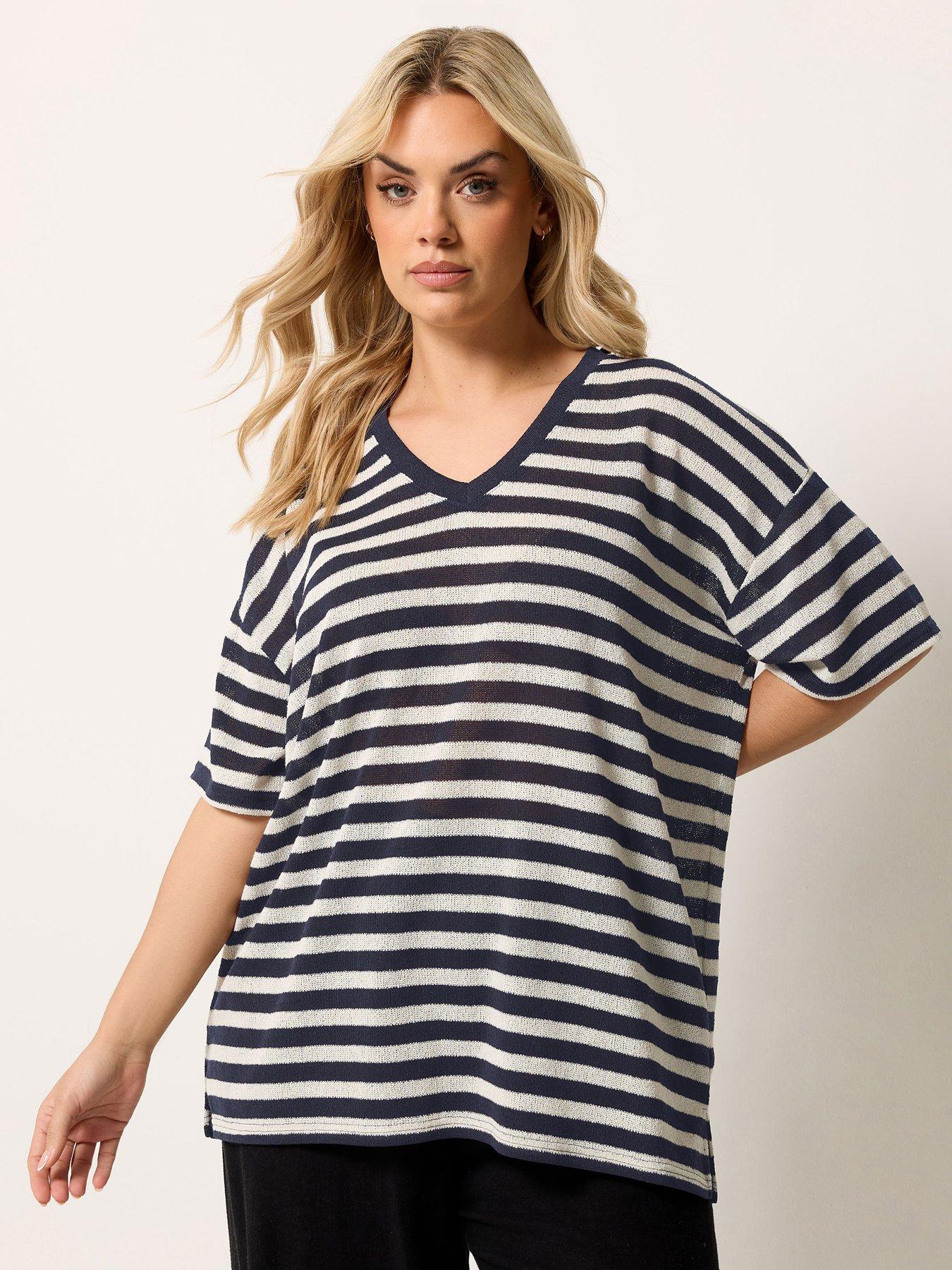 yours-curve-v-boxy-knitted-t-shirtfront