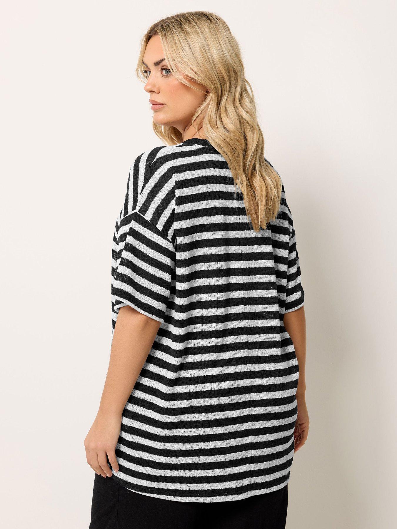 yours-curve-v-boxy-knitted-t-shirtstillFront