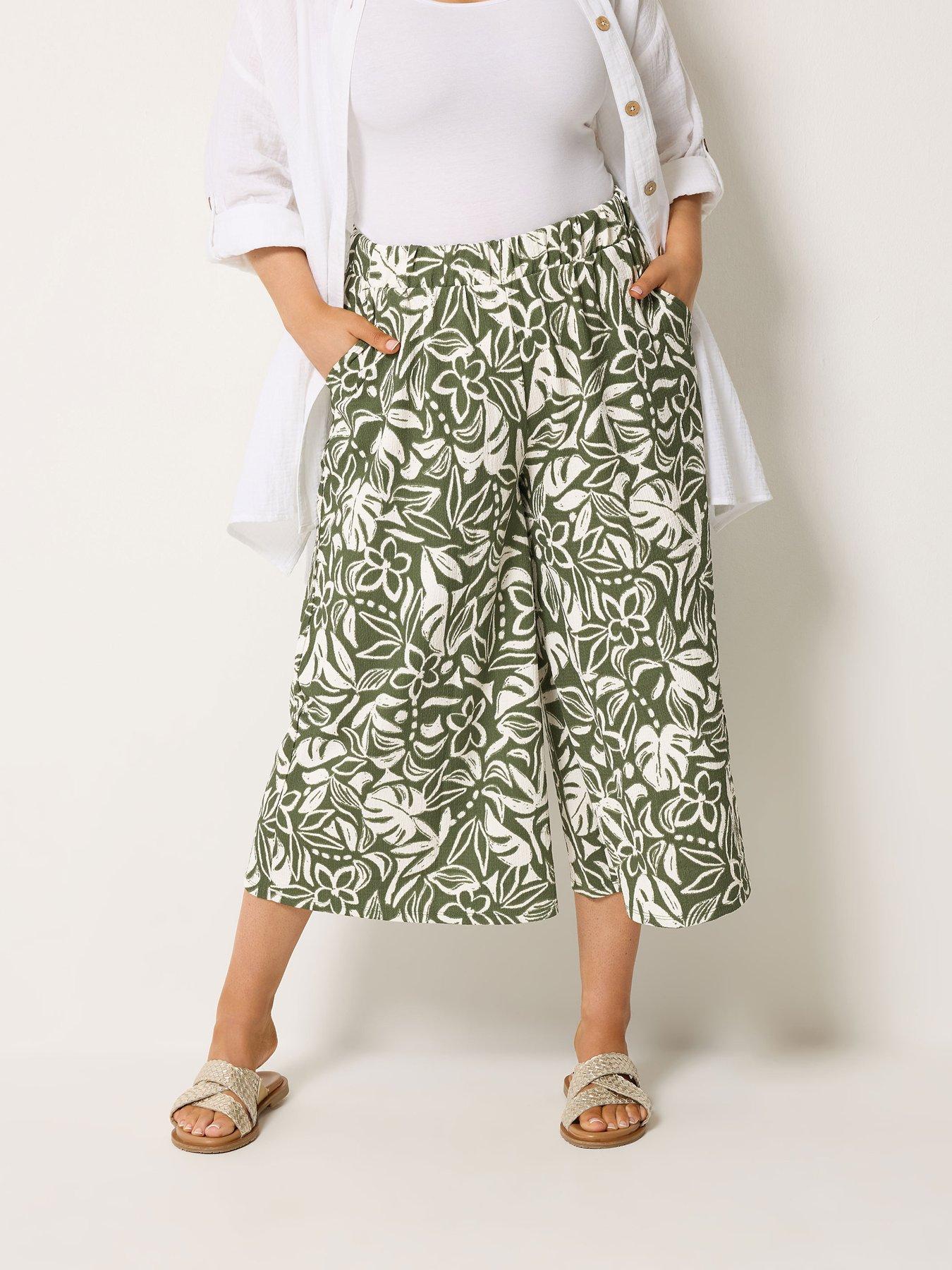 Image 1 of 5 of Yours Curve Leaf Print Jersey Culotte