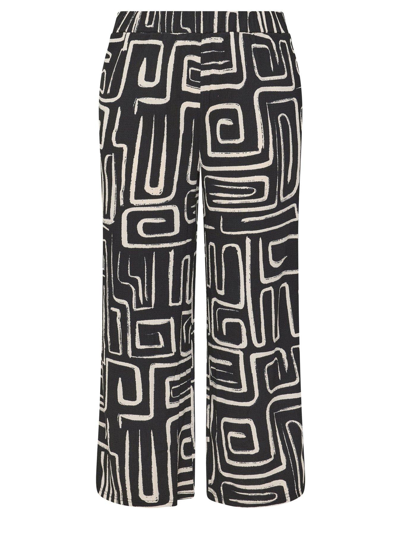 yours-curve-crinkle-wide-leg-co-orddetail