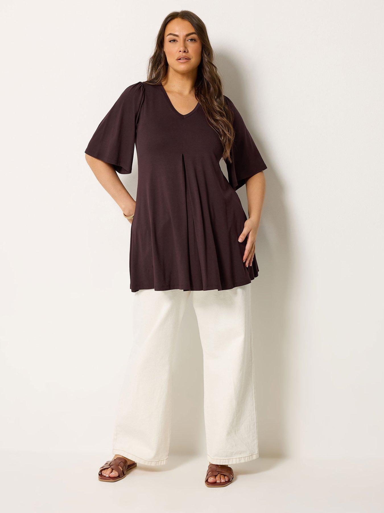 yours-curve-pleat-front-angel-sleeve-top-brownback