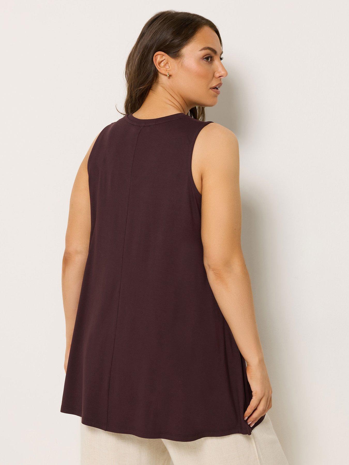 yours-curve-pleat-front-vest-brownstillFront