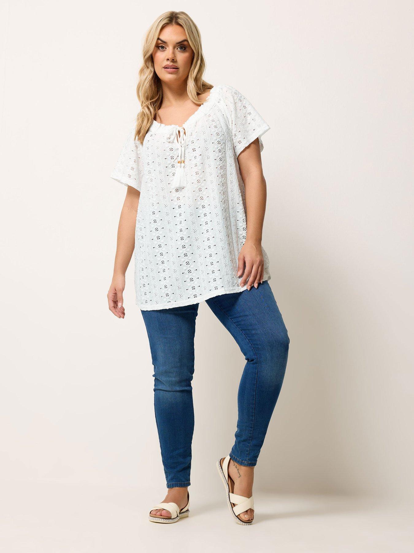 Image 3 of 4 of Yours Curve Broderie Bardot Top - White