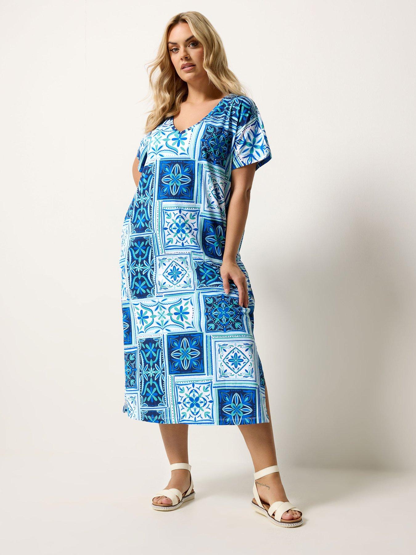yours-curve-grown-on-tile-print-dressfront
