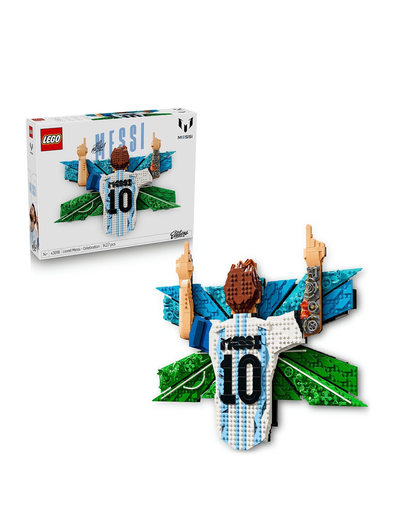 LEGO Editions Lionel Messi – Celebration Building Set 43018