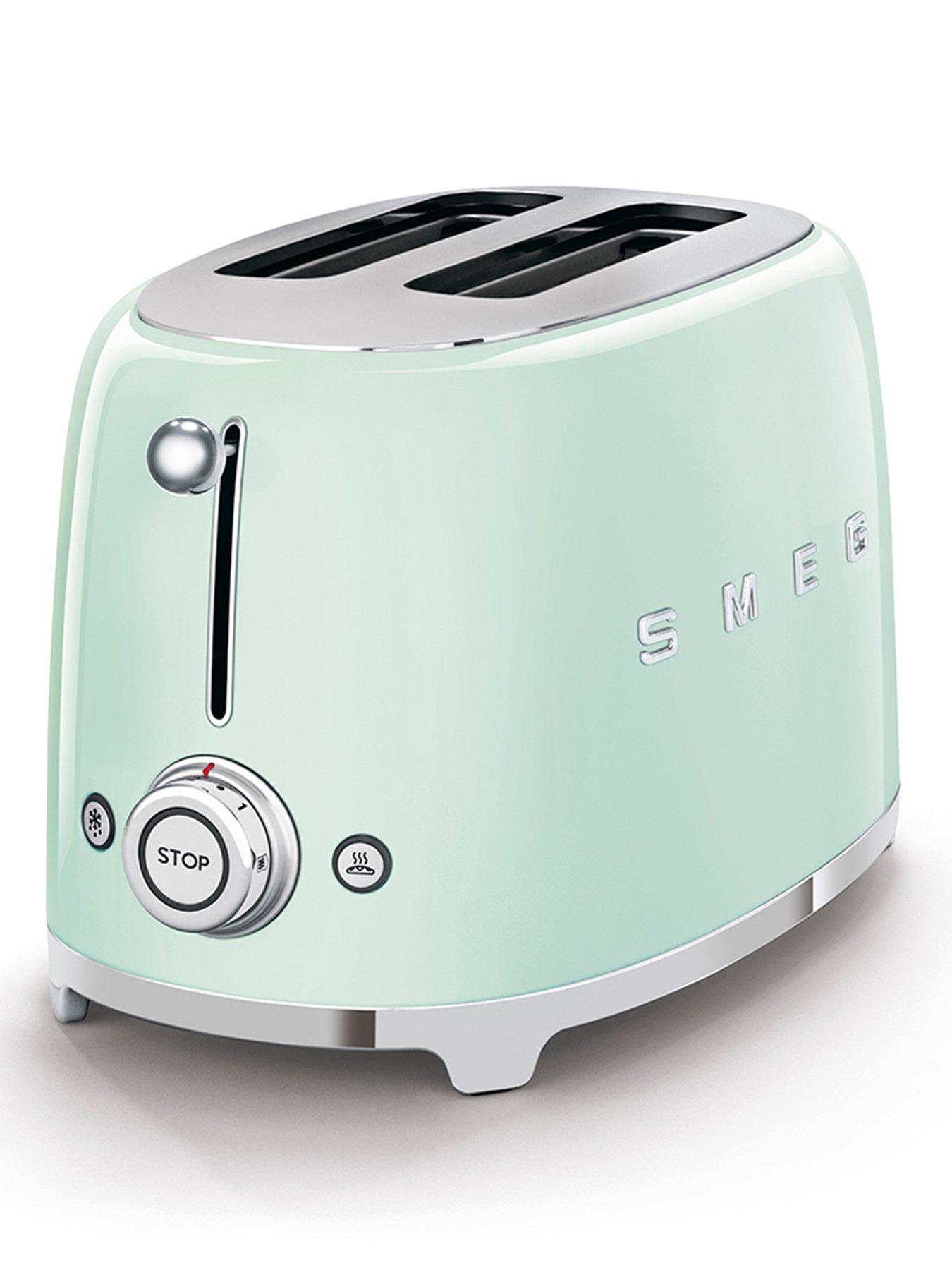 smeg-50s-style-jug-kettle-2-slice-toaster-extra-wide-slots-greenback
