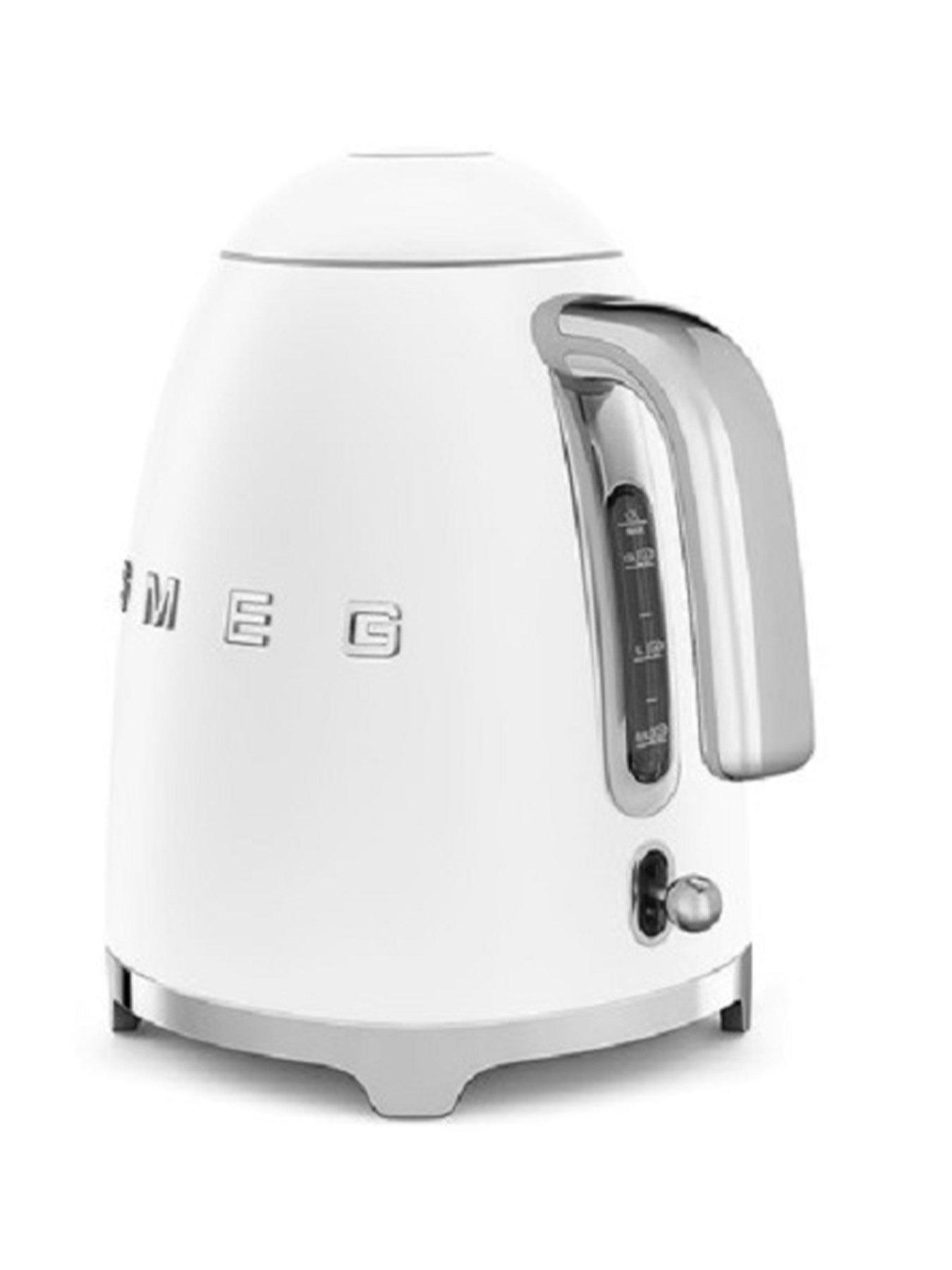 smeg-50s-style-retro-17l-kettle-multi-functional-2-slice-toaster-whiteoutfit