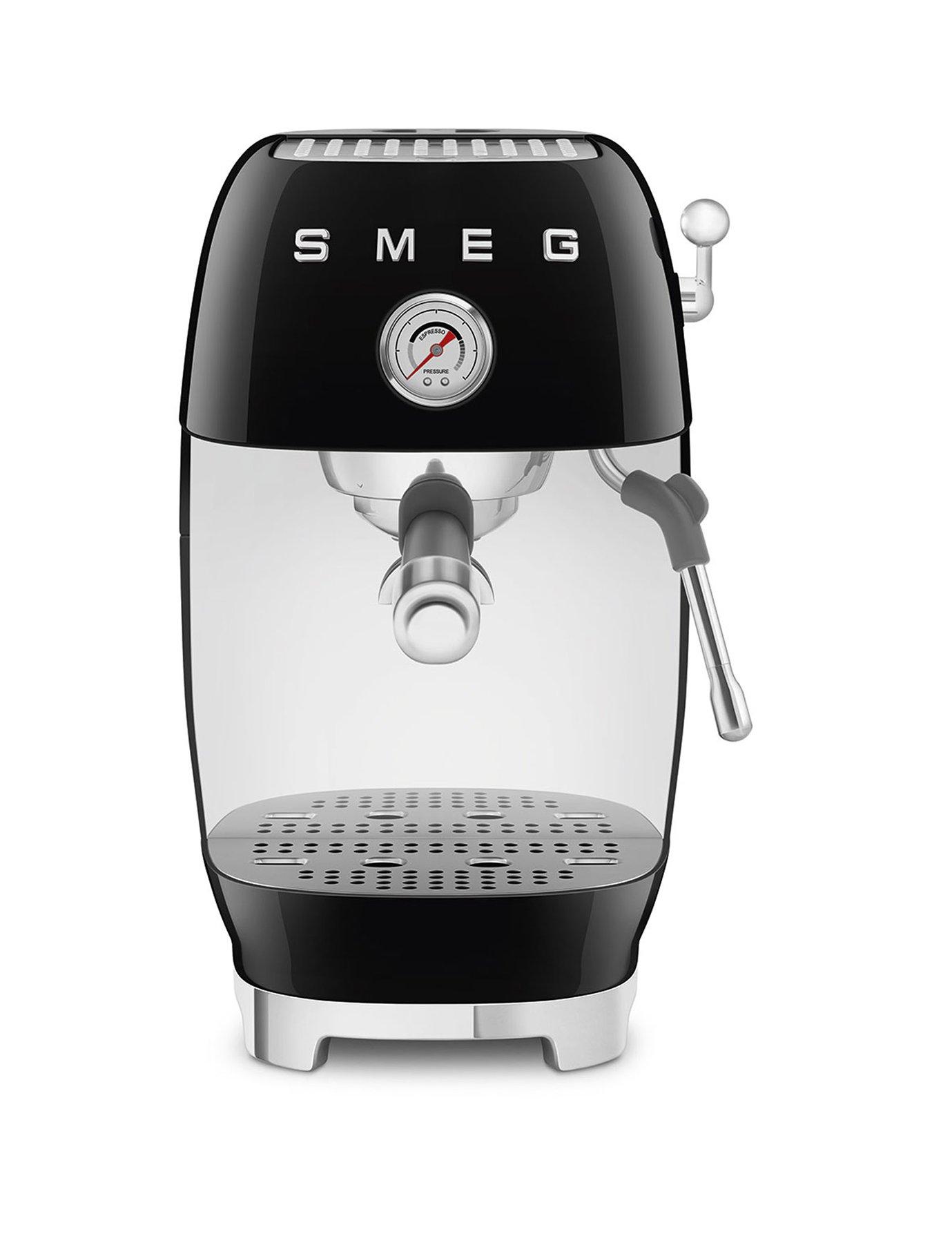 smeg-espresso-coffee-machine-with-cold-brew-function-blackfront